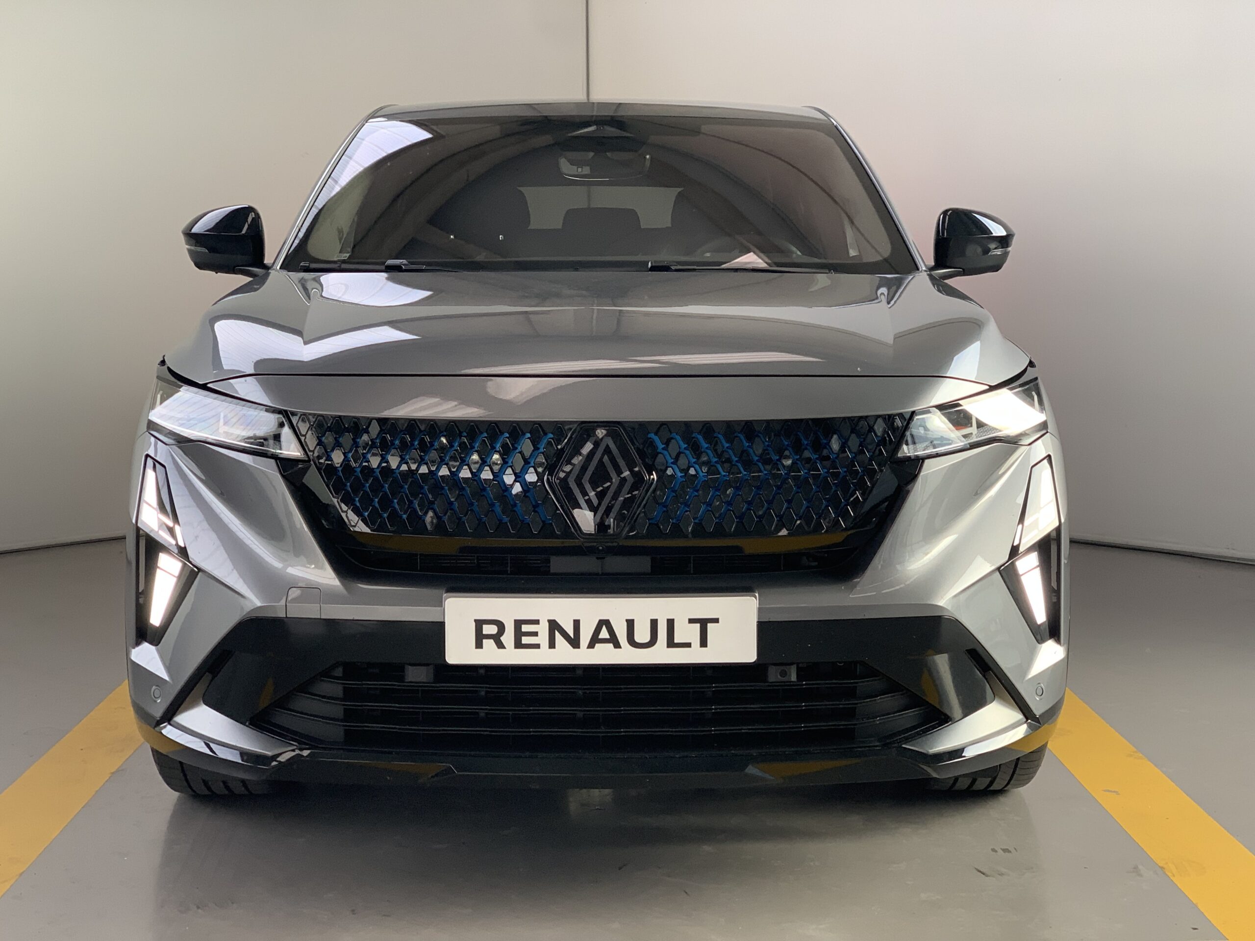 RENAULT RAFALE ESPIRIT ALPINE FULL HYBRID E-TECH 200CV + RUEDA DE EMERGENCIA + PACK DRIVING & HEATING + PACK CITY PREMIUM