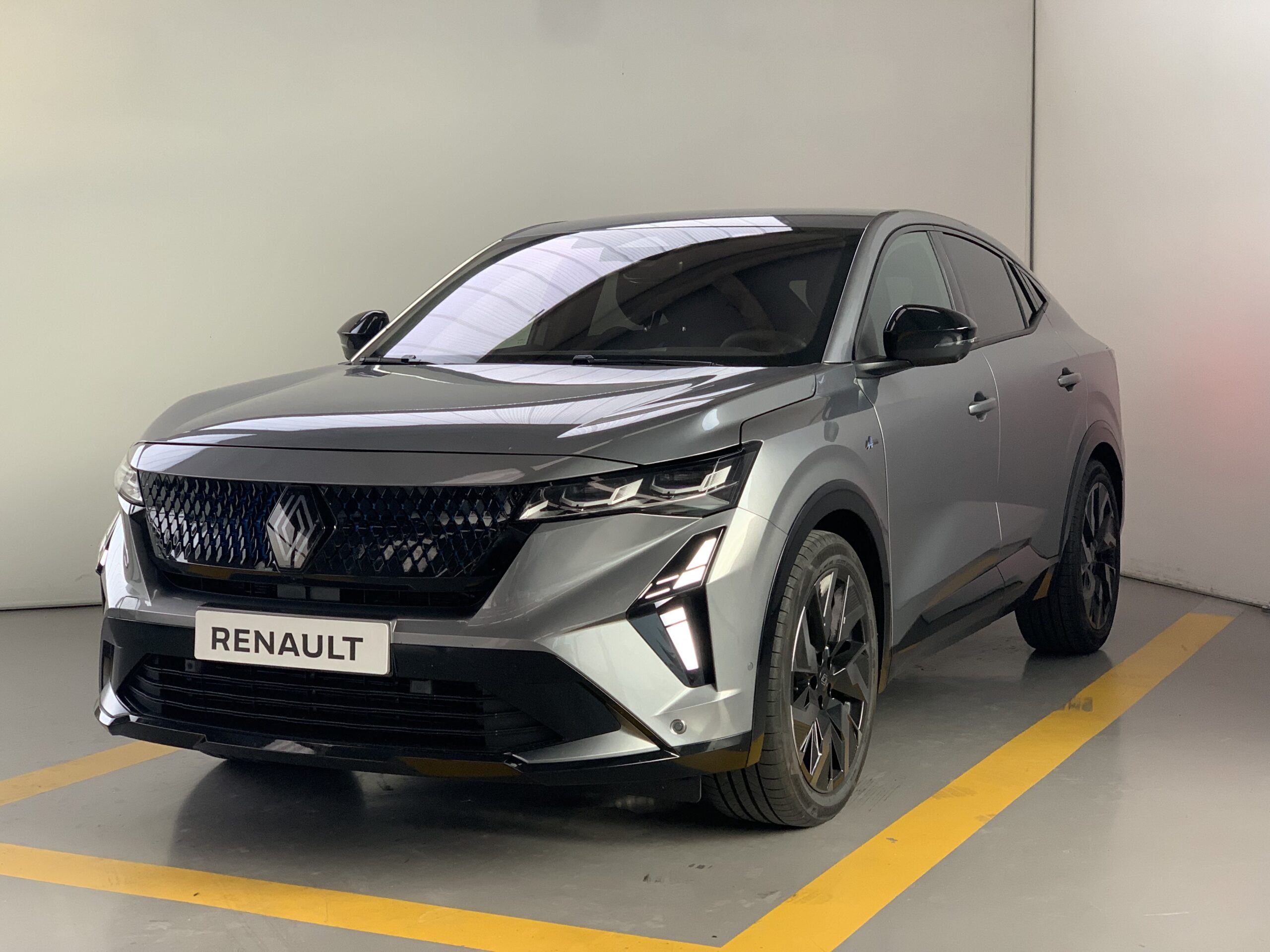 RENAULT RAFALE ESPIRIT ALPINE FULL HYBRID E-TECH 200CV + RUEDA DE EMERGENCIA + PACK DRIVING & HEATING + PACK CITY PREMIUM