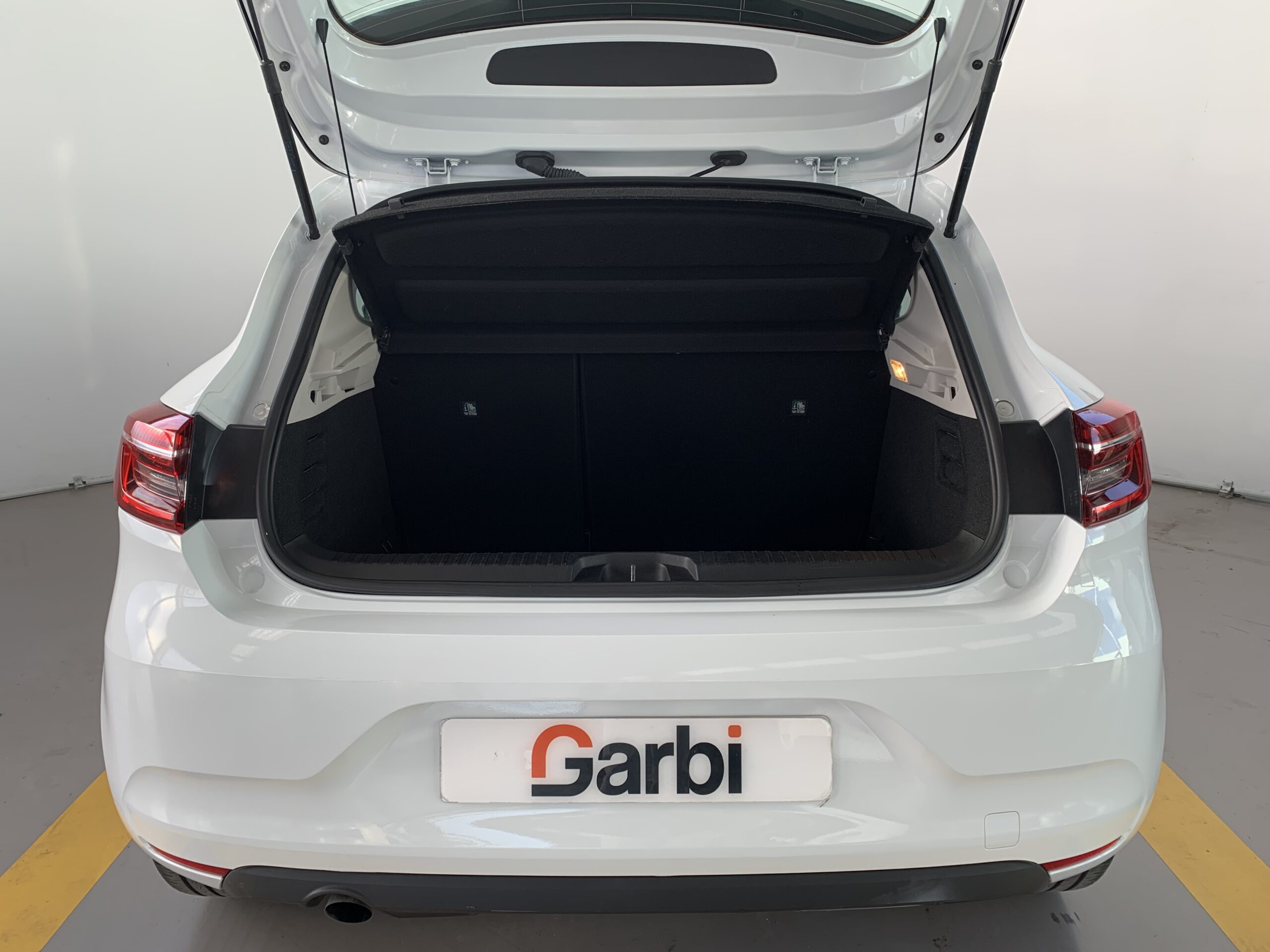 CLIO EQUILIBRE DCI 100 CV + RUEDA DE REPUESTO