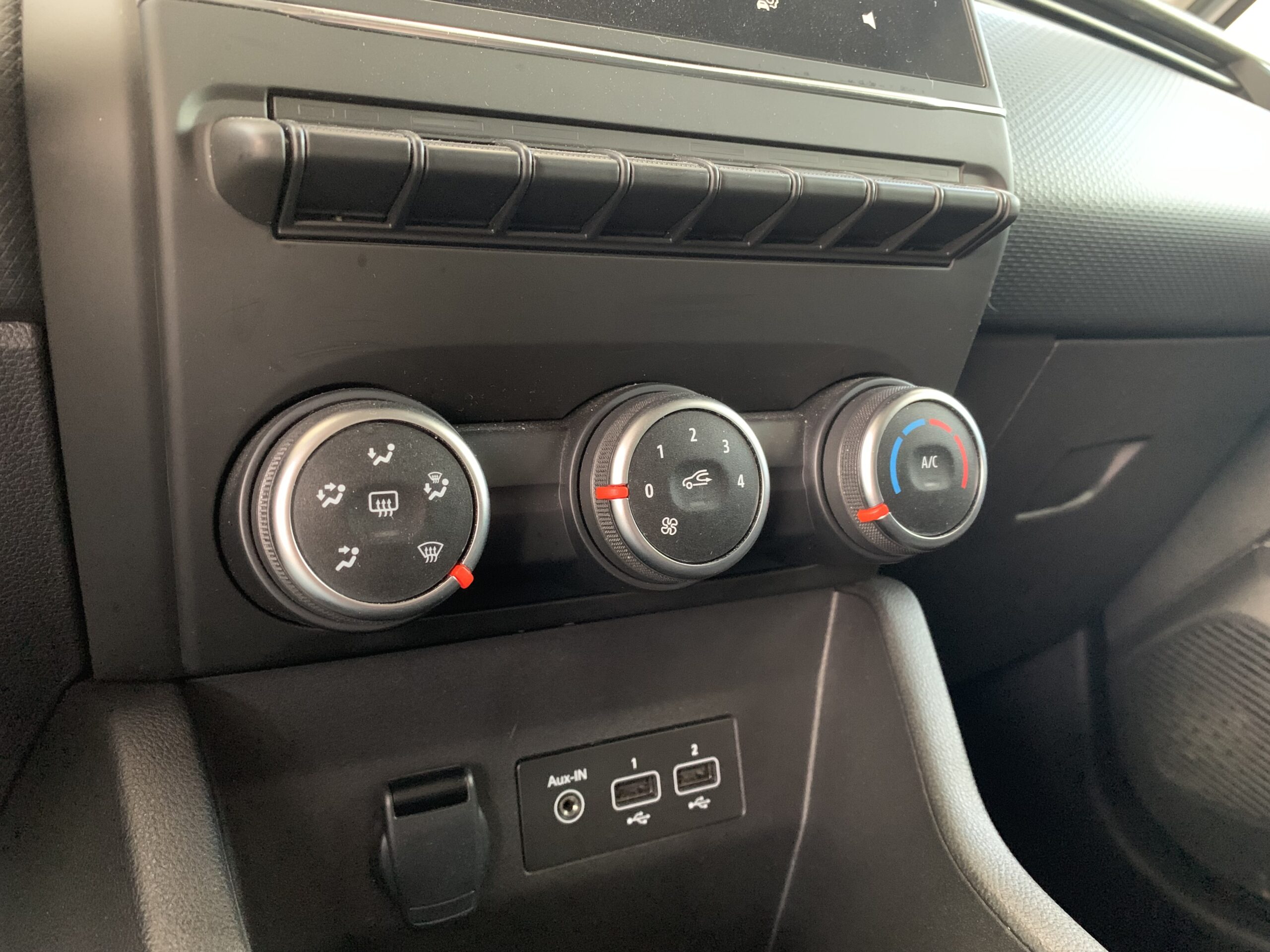 CLIO EQUILIBRE DCI 100 CV + RUEDA DE REPUESTO