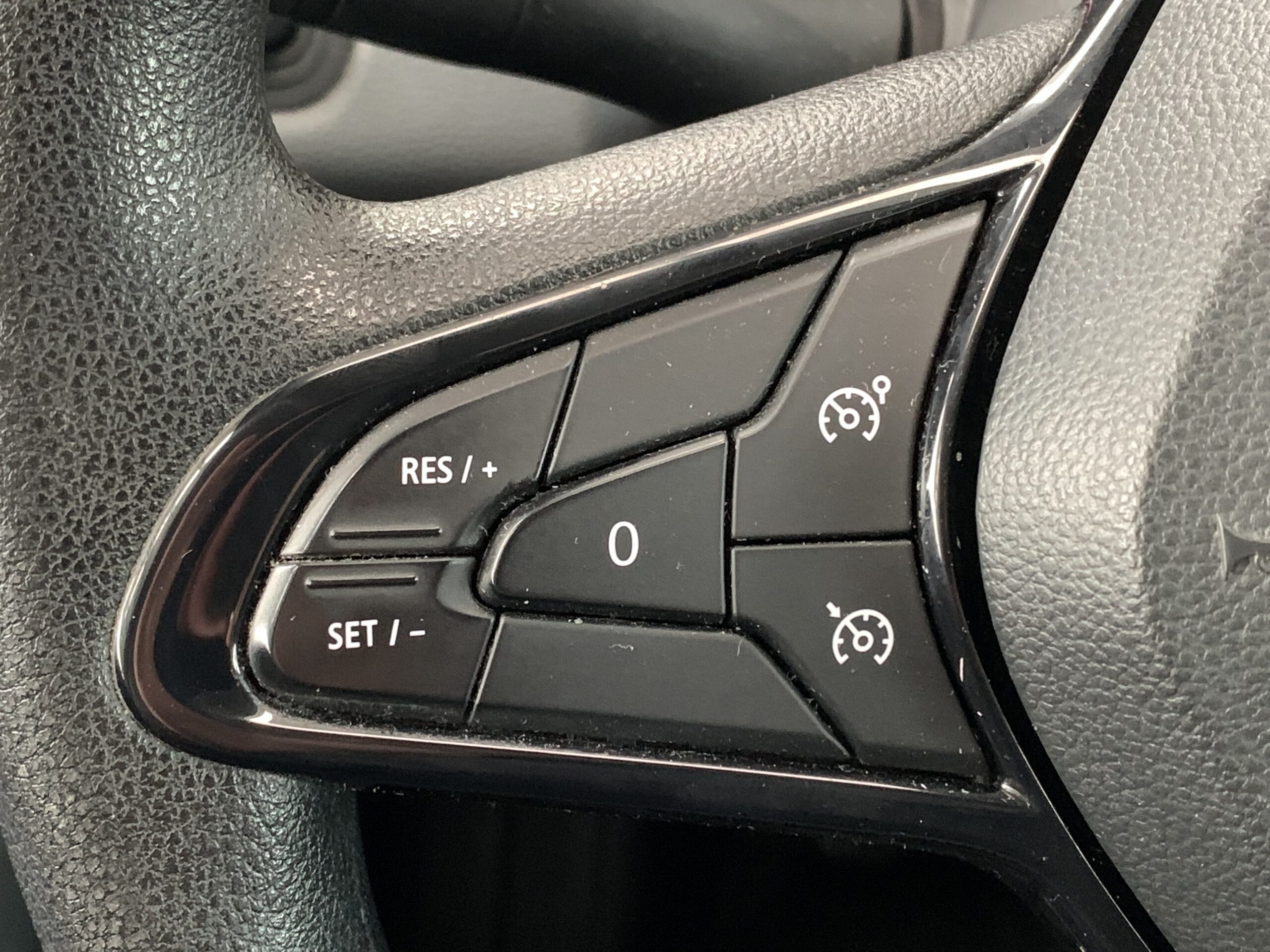 RENAULT CLIO BUSINESS DCI 85CV + RUEDA DE REPUESTO