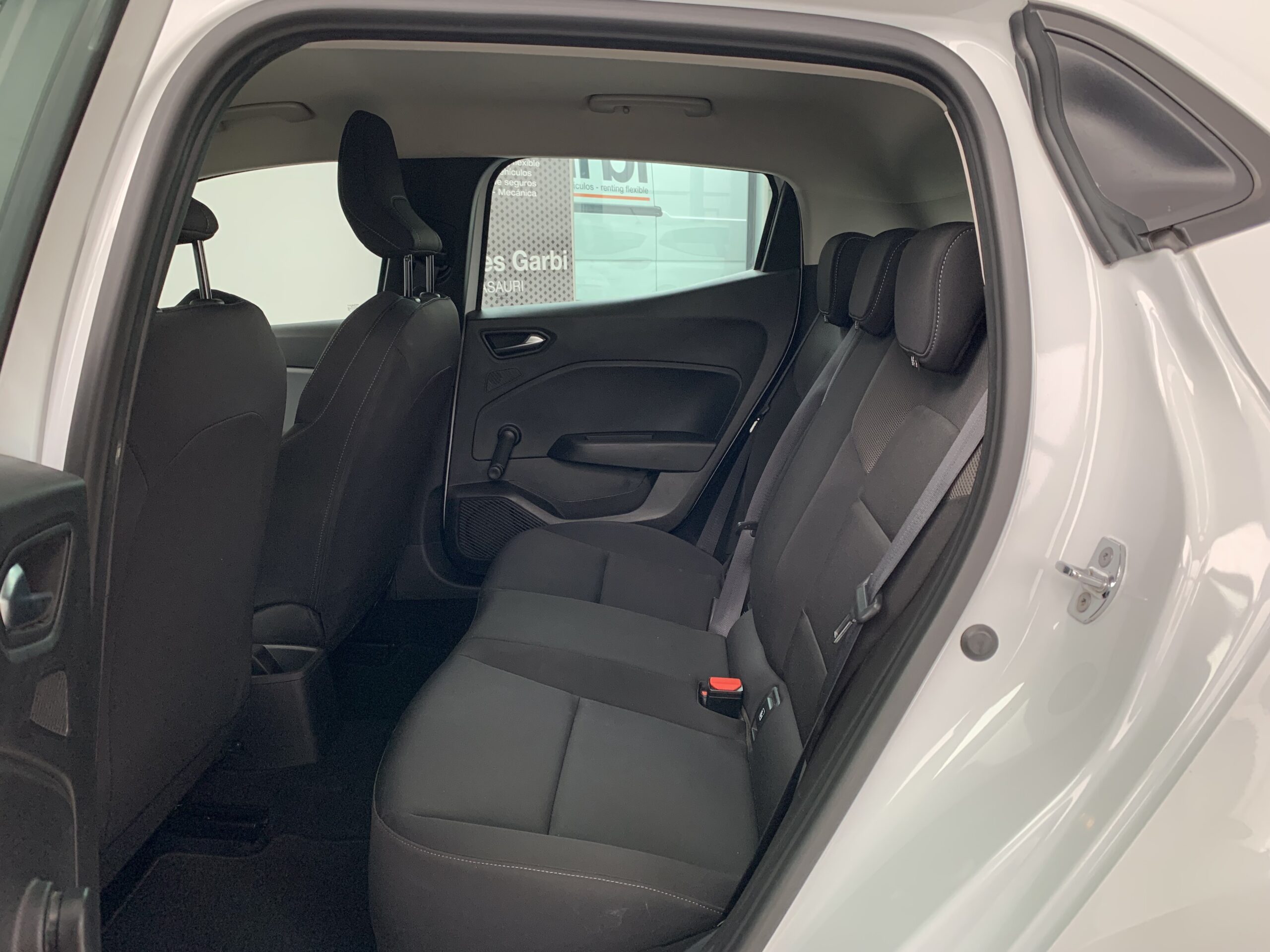 RENAULT CLIO BUSINESS DCI 85CV + RUEDA DE REPUESTO