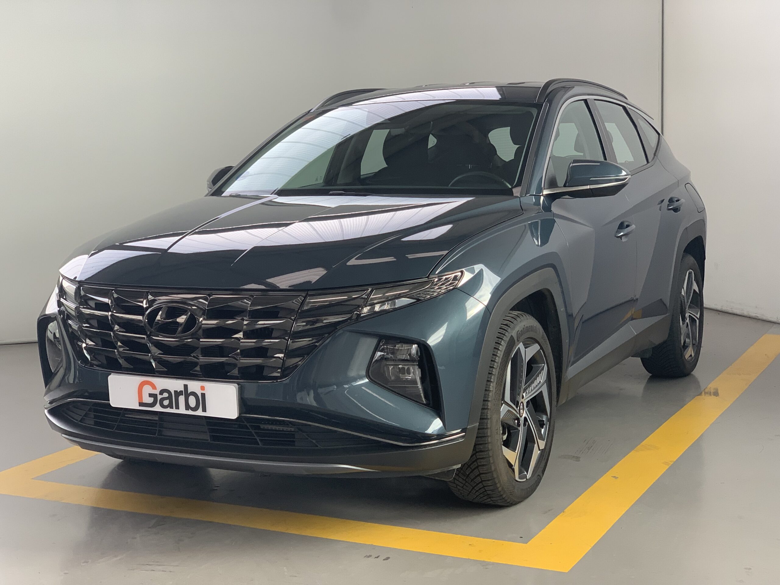 HYUNDAI TUCSON MAXX HIBRIDO ENCHUFABLE 4X4 1.6TGDI 265CV