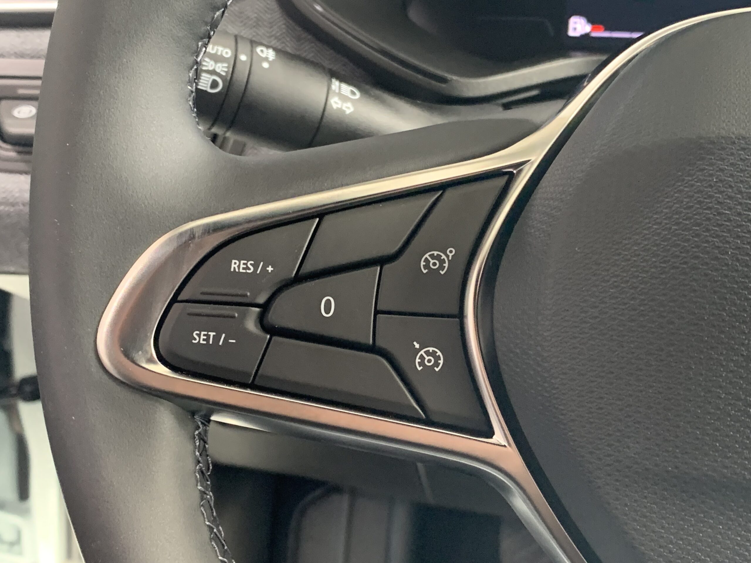 RENAULT CLIO TECHNO GLP 100 CV
