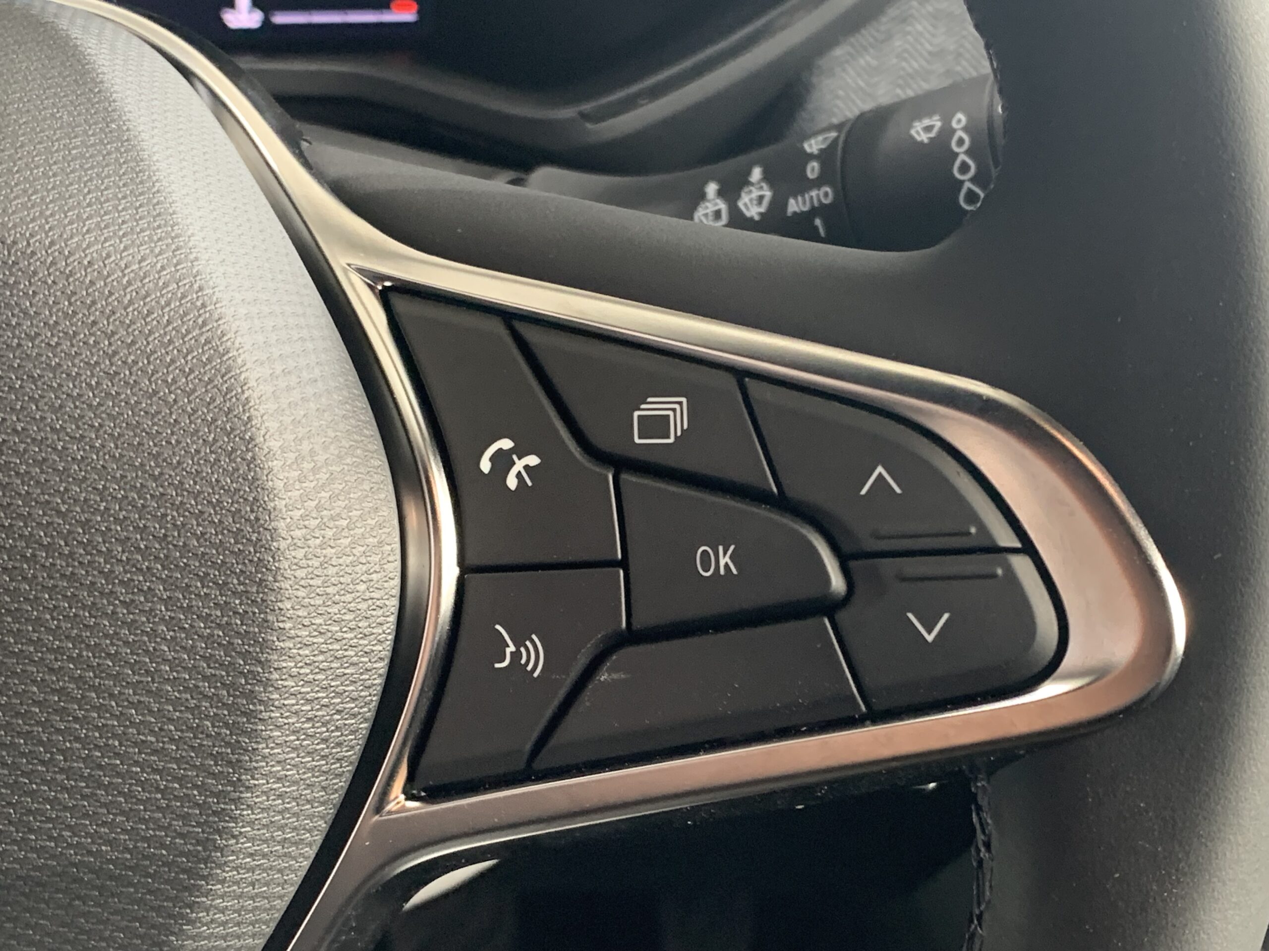 RENAULT CLIO TECHNO GLP 100 CV