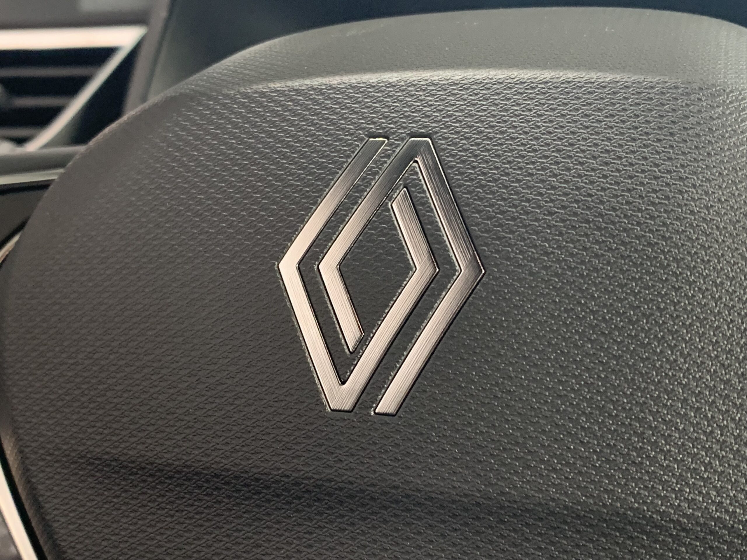 RENAULT CLIO TECHNO GLP 100 CV