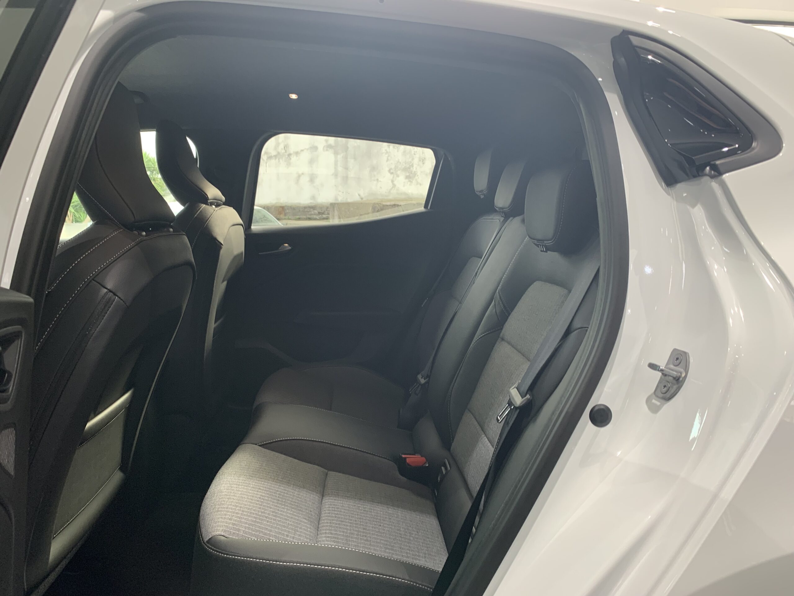 RENAULT CLIO TECHNO GLP 100 CV