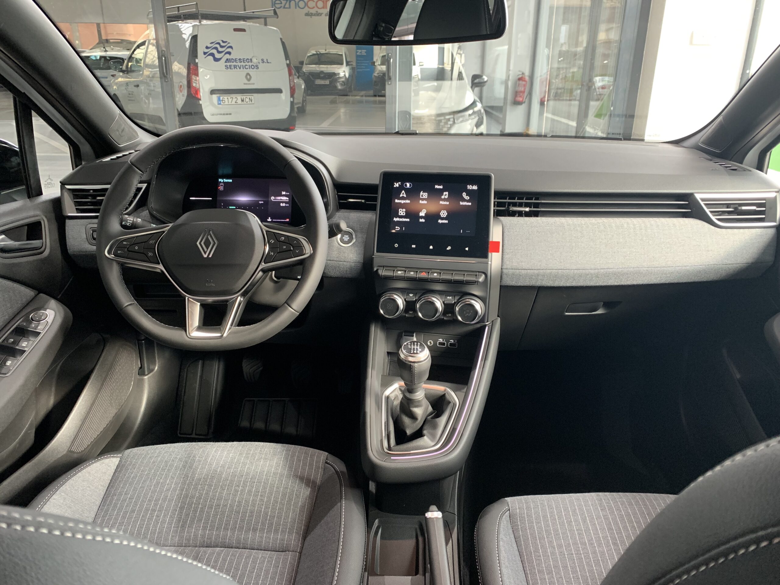 RENAULT CLIO TECHNO GLP 100 CV