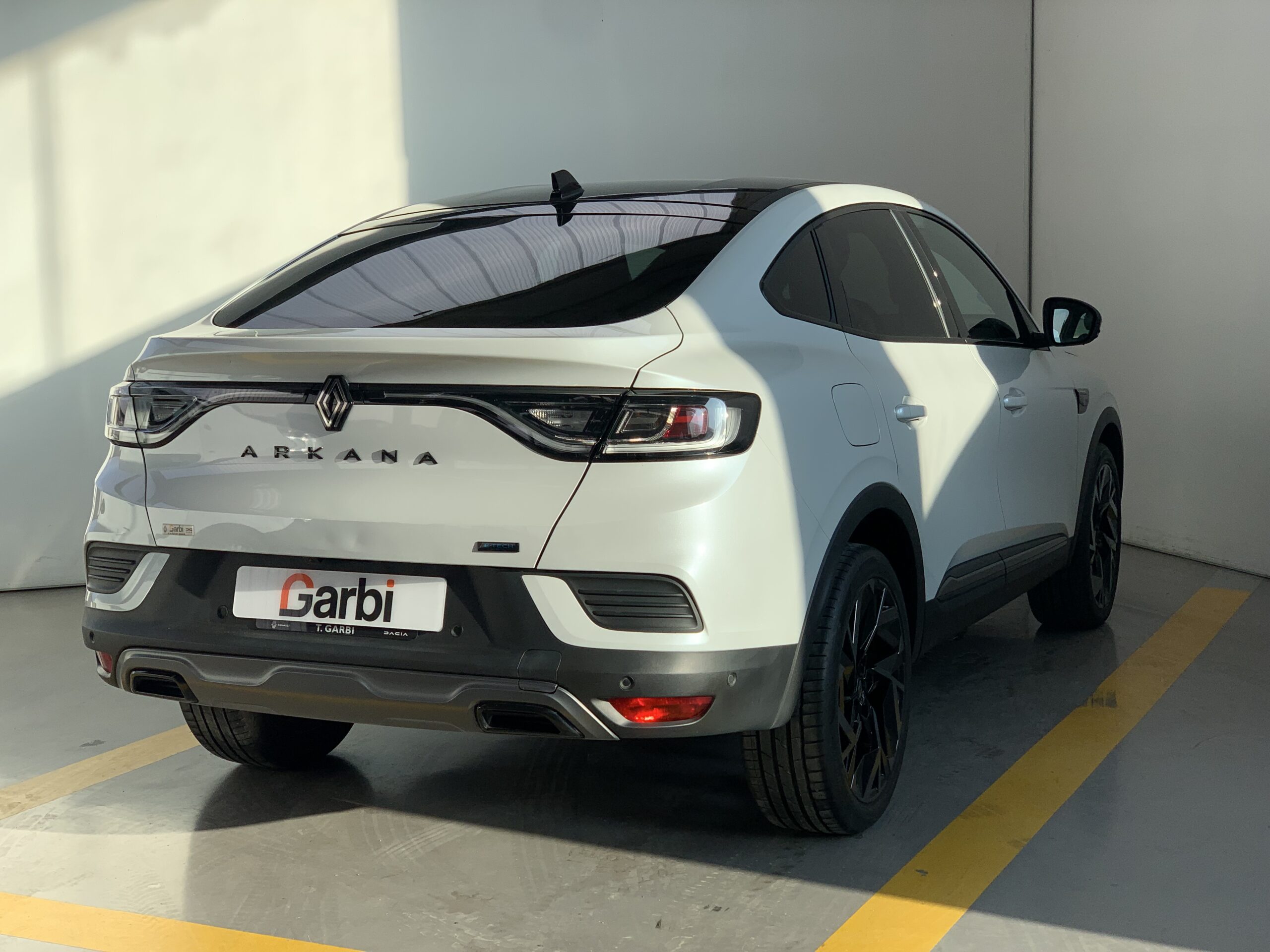 NUEVO ARKANA ESPRIT ALPINE  E-TECH 145CV