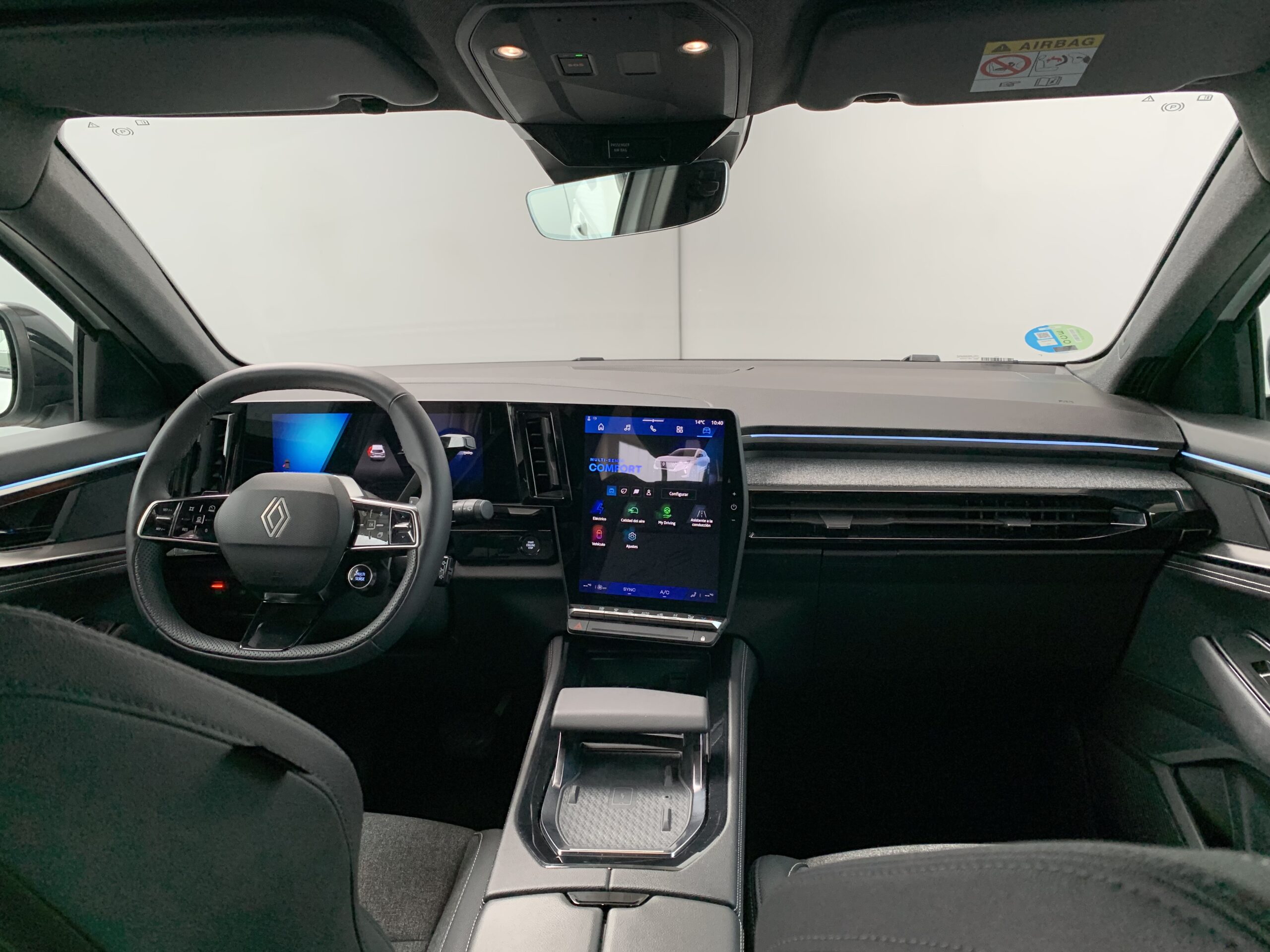RENAULT AUSTRAL TECHNO FULL HYBRID 200CV + TECHO DE COLOR NEGRO