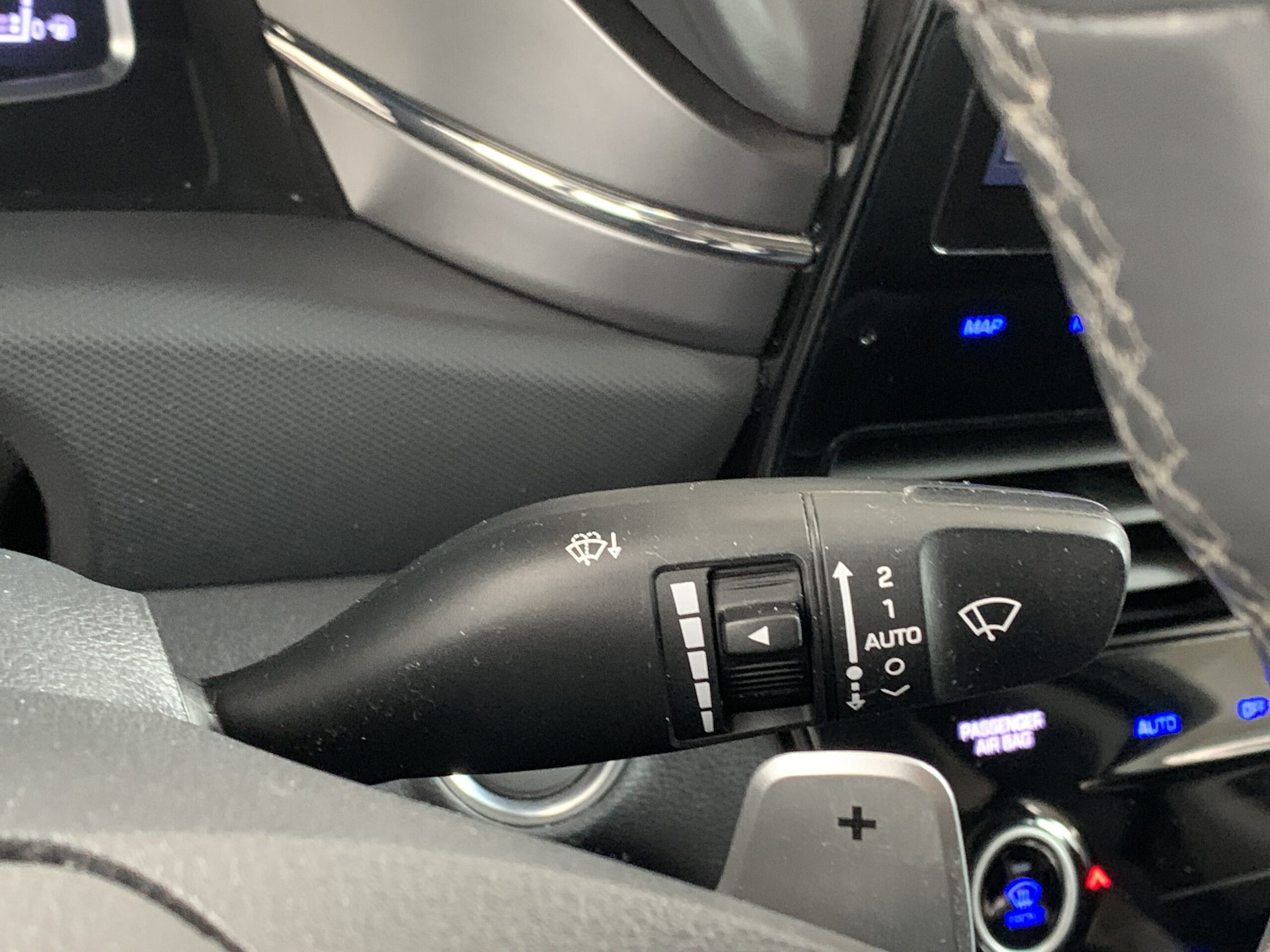 HYUNDAI IONIQ STYLE HIBRIDO ENCHUFABLE 1.6GDI 141CV