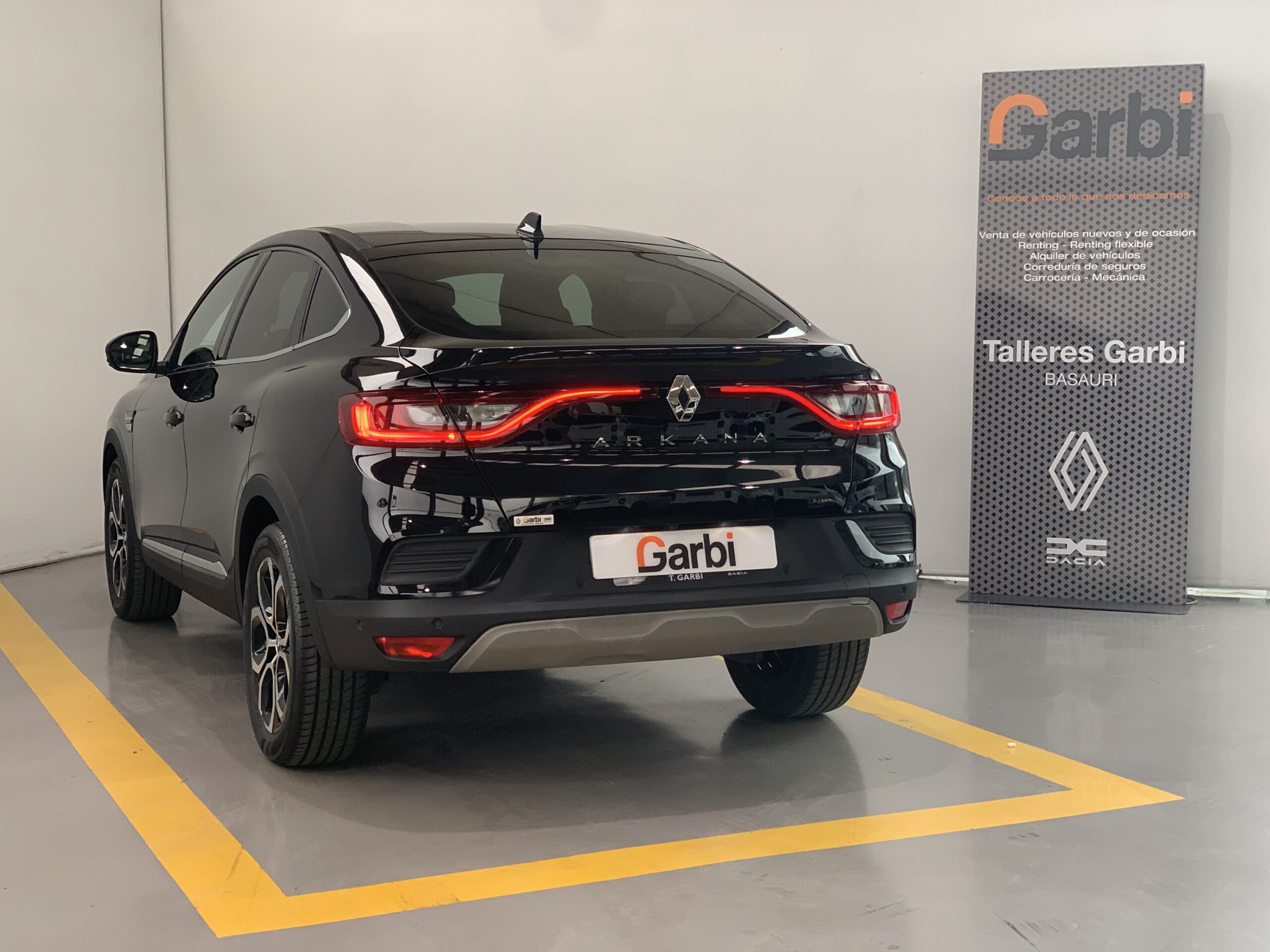 RENAULT ARKANA TECHNO E-TECH FULL HYBRID 145CV + PACK SAFETY + PACK EASY PARKING + RUEDA DE REPUESTO
