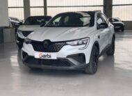 RENAULT ARKANA ESPIRIT ALPINE FULL HYBRID 145CV + PACK PARKING PLUS + TECHO DE COLOR NEGRO