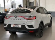 RENAULT ARKANA ESPIRIT ALPINE FULL HYBRID 145CV + PACK PARKING PLUS + TECHO DE COLOR NEGRO