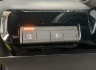 R5 ICONIC CINQ 100% ELECTRICO 150CV AUTONOMIA CONFORT (412KM AUTONOMIA) + PACK SAFETY & EASY DRIVE + HARMAN KARDON + CARGADOR BIDIRECCIONAL