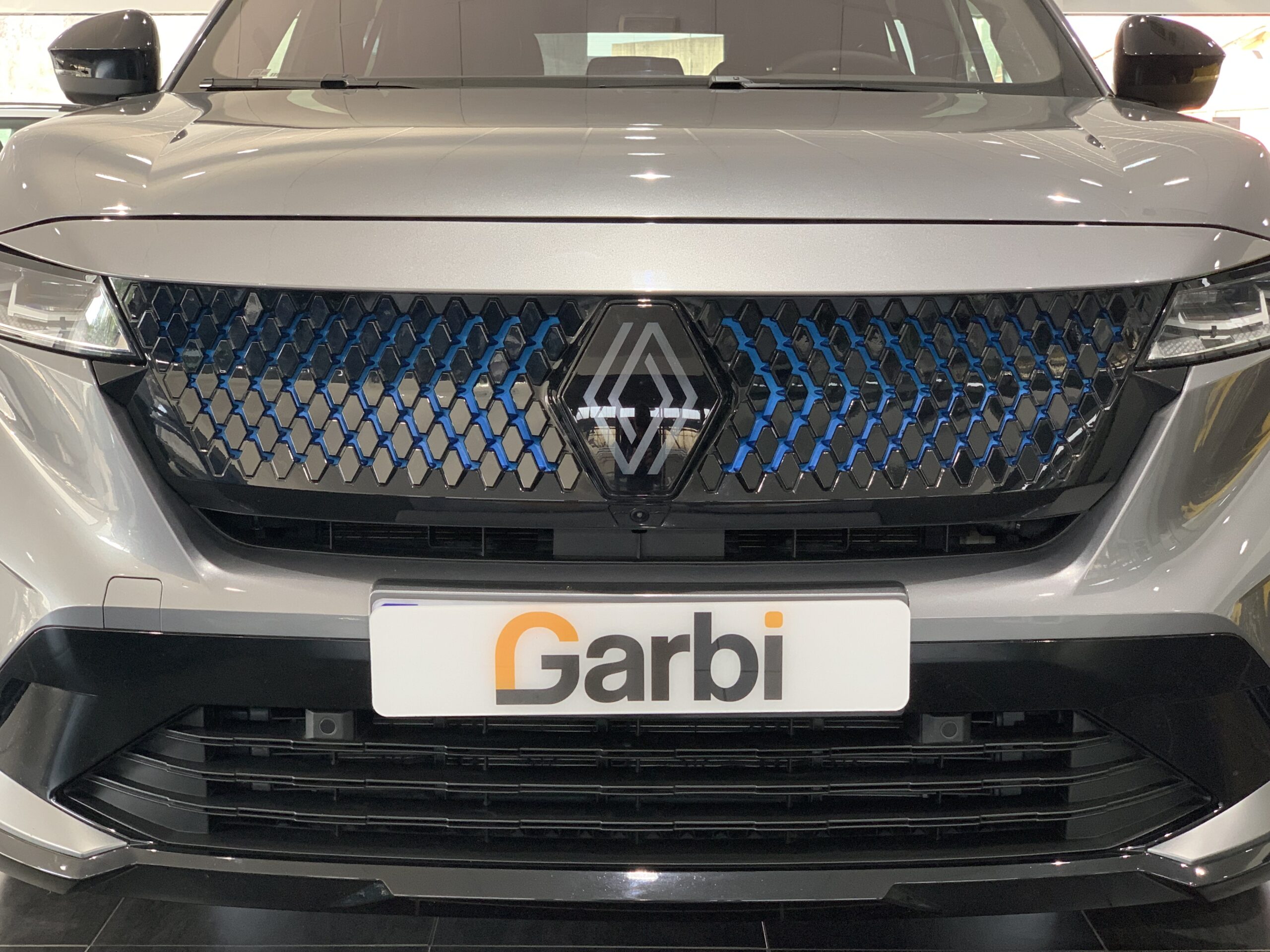 RENAULT RAFALE ESPIRIT ALPINE FULL HYBRID E-TECH 200CV + RUEDA DE EMERGENCIA + PACK DRIVING & HEATING + PACK CITY PREMIUM