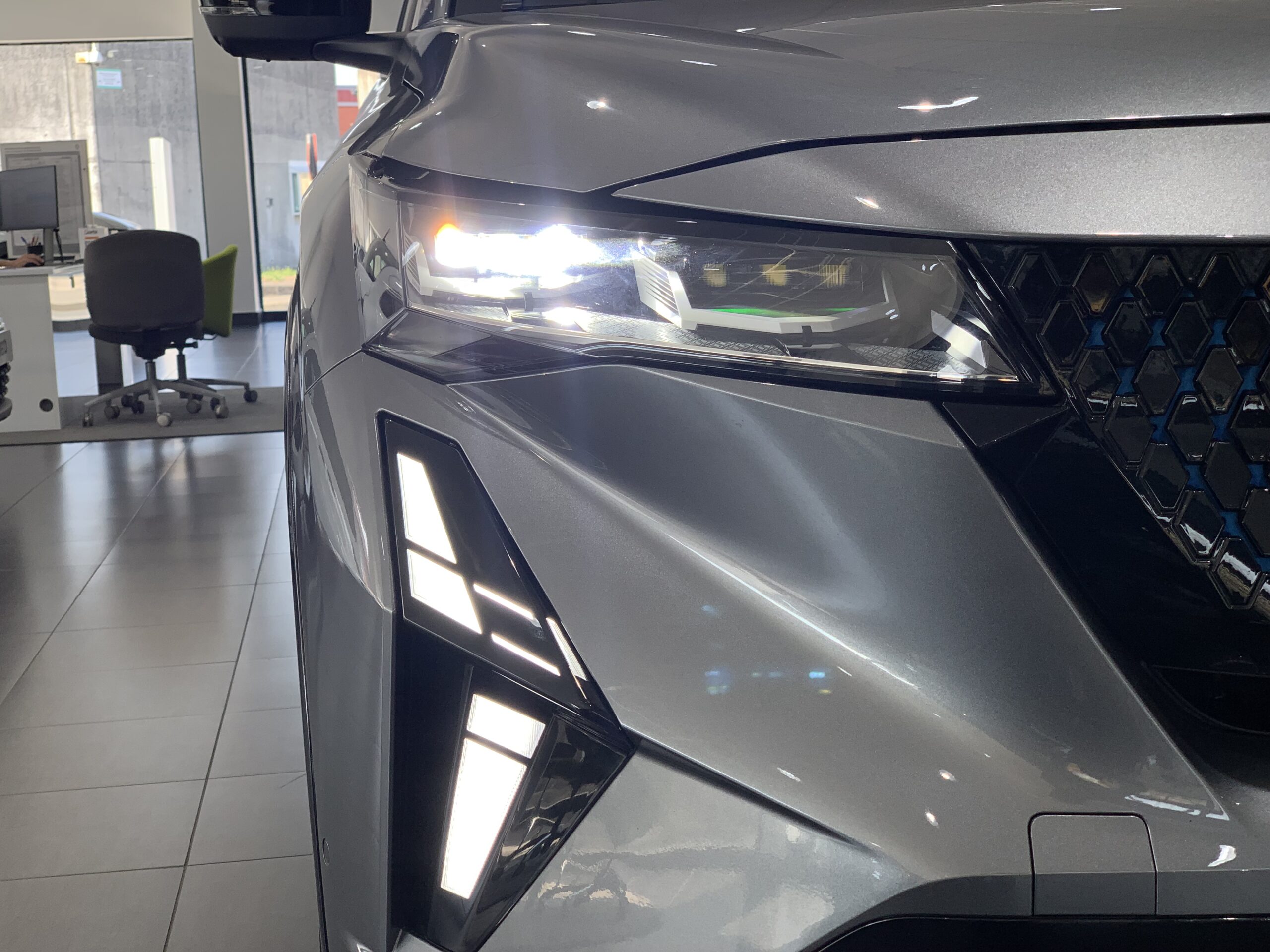 RENAULT RAFALE ESPIRIT ALPINE FULL HYBRID E-TECH 200CV + RUEDA DE EMERGENCIA + PACK DRIVING & HEATING + PACK CITY PREMIUM