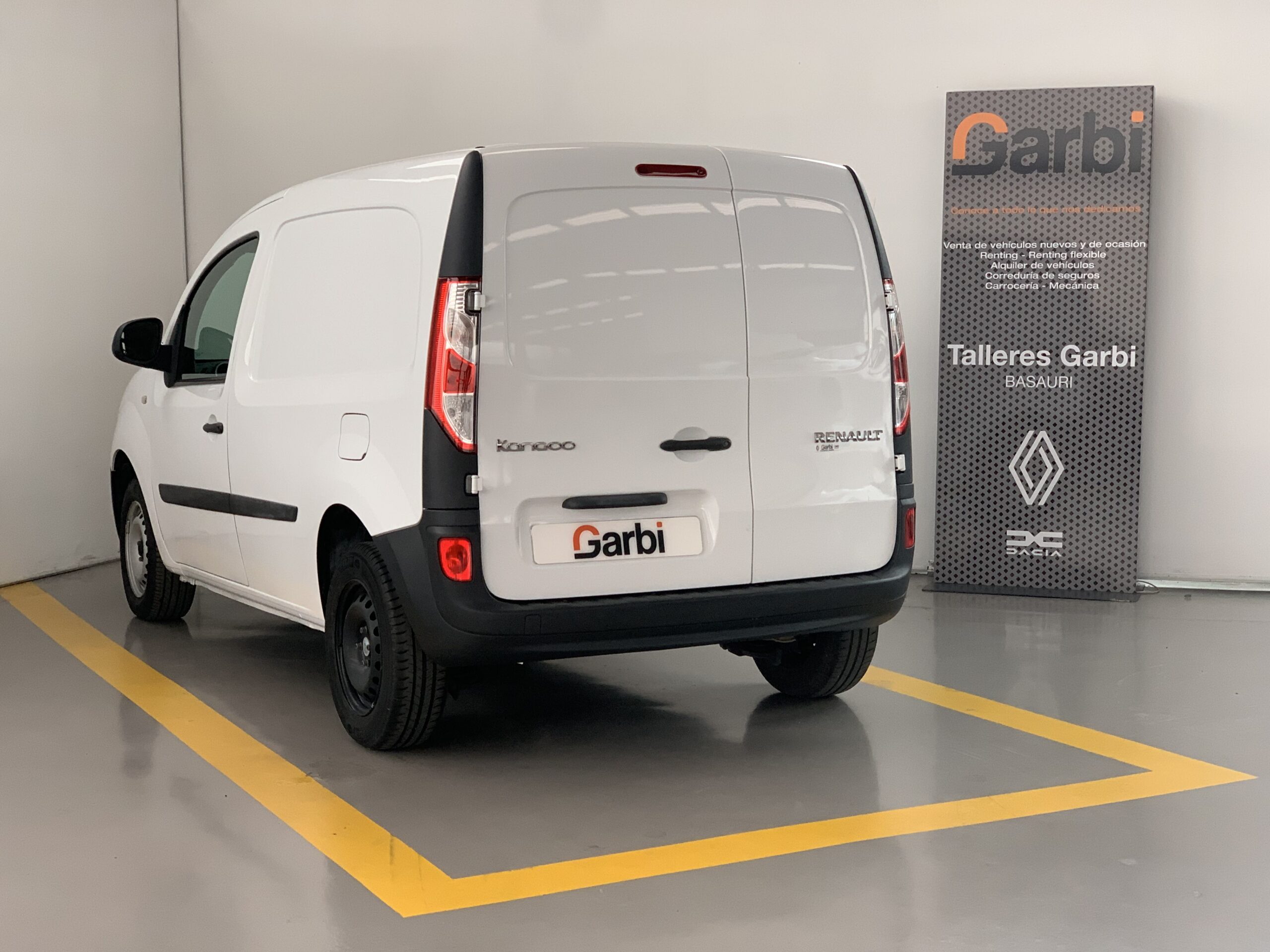 RENAULT KANGOO FURGON PROFESIONAL DCI 75CV + PUERTA LATERAL DERECHA DESLIZANTE