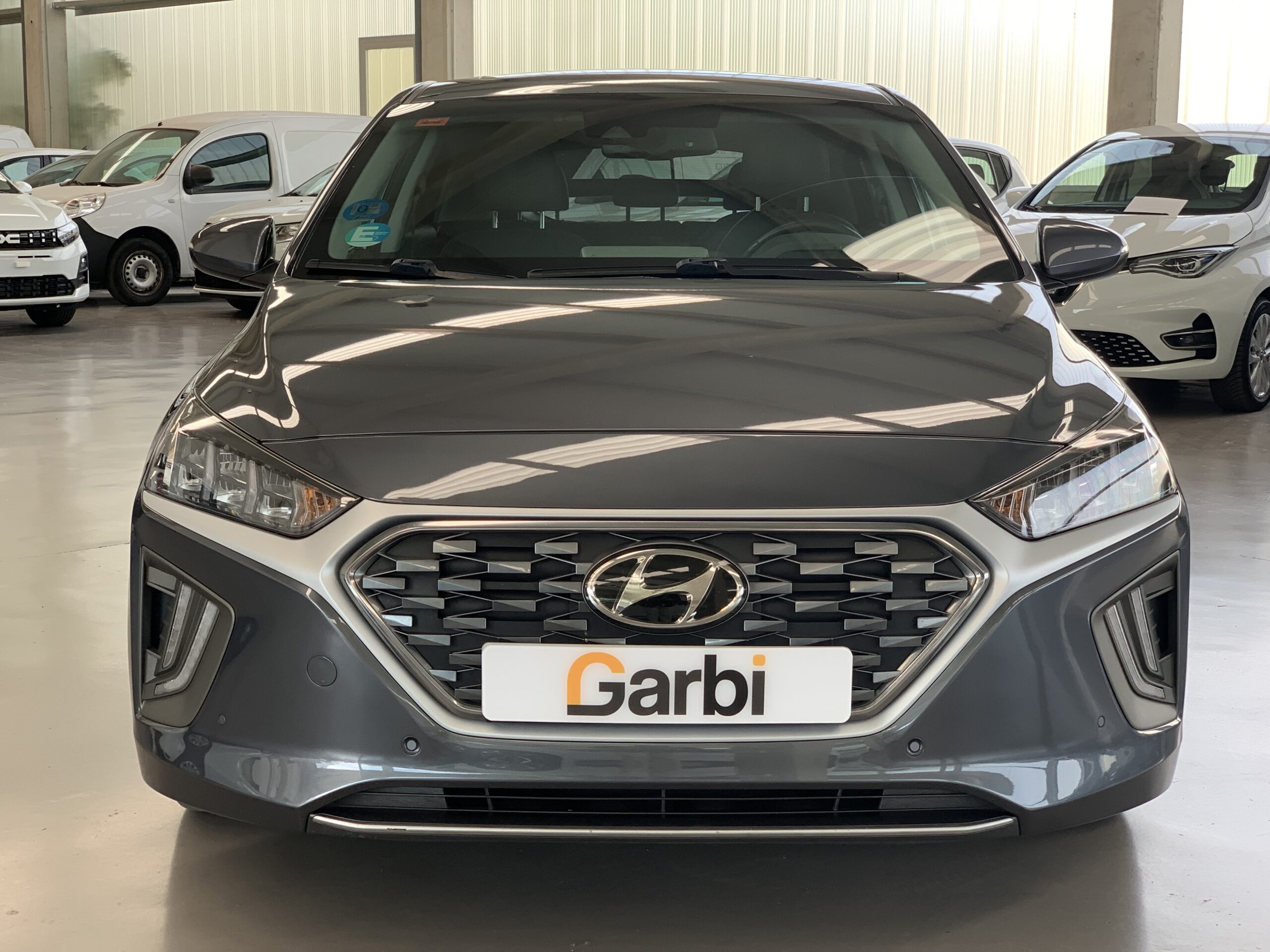 HYUNDAI IONIQ STYLE HIBRIDO ENCHUFABLE 1.6GDI 141CV