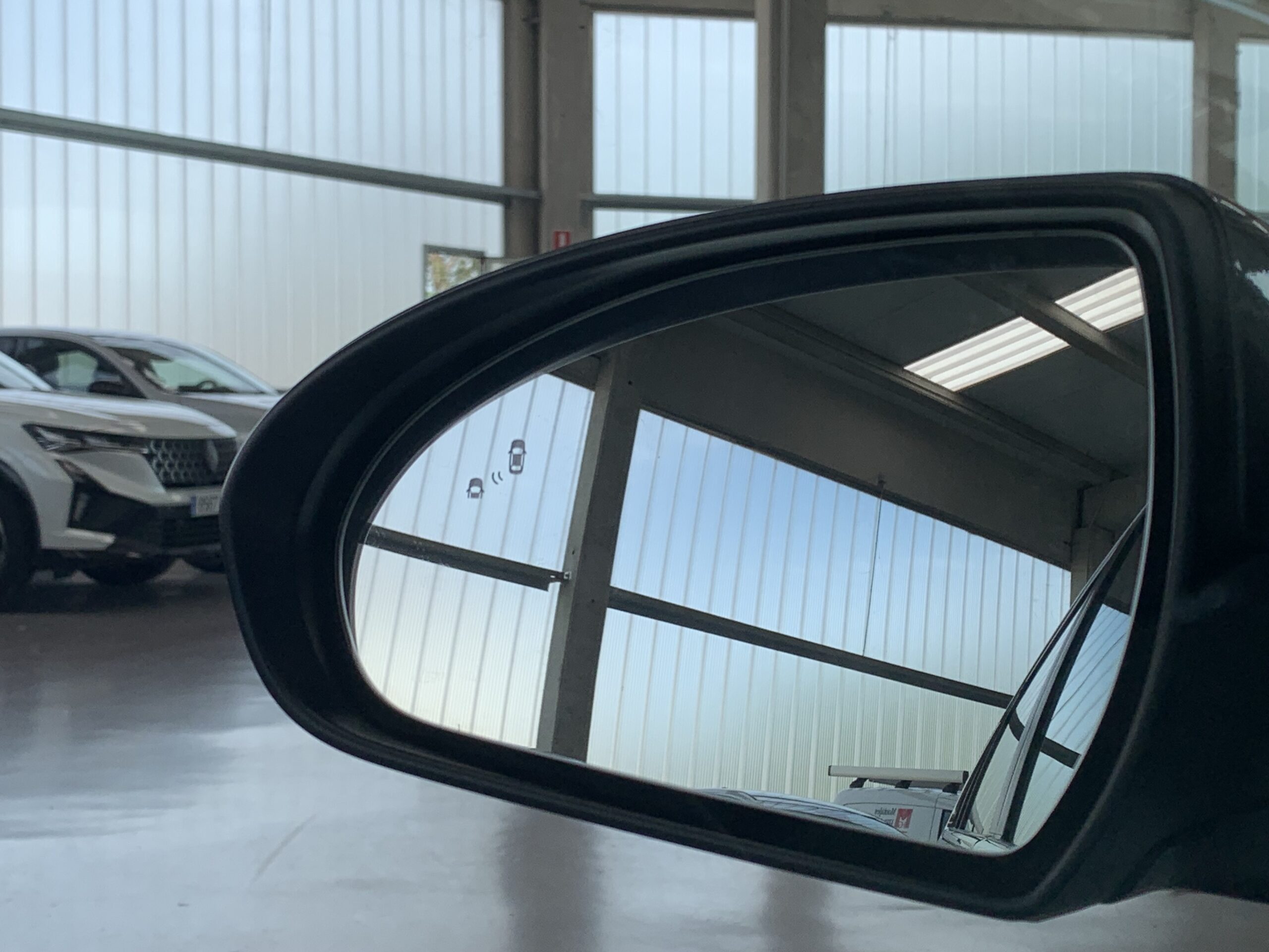 HYUNDAI IONIQ STYLE HIBRIDO ENCHUFABLE 1.6GDI 141CV