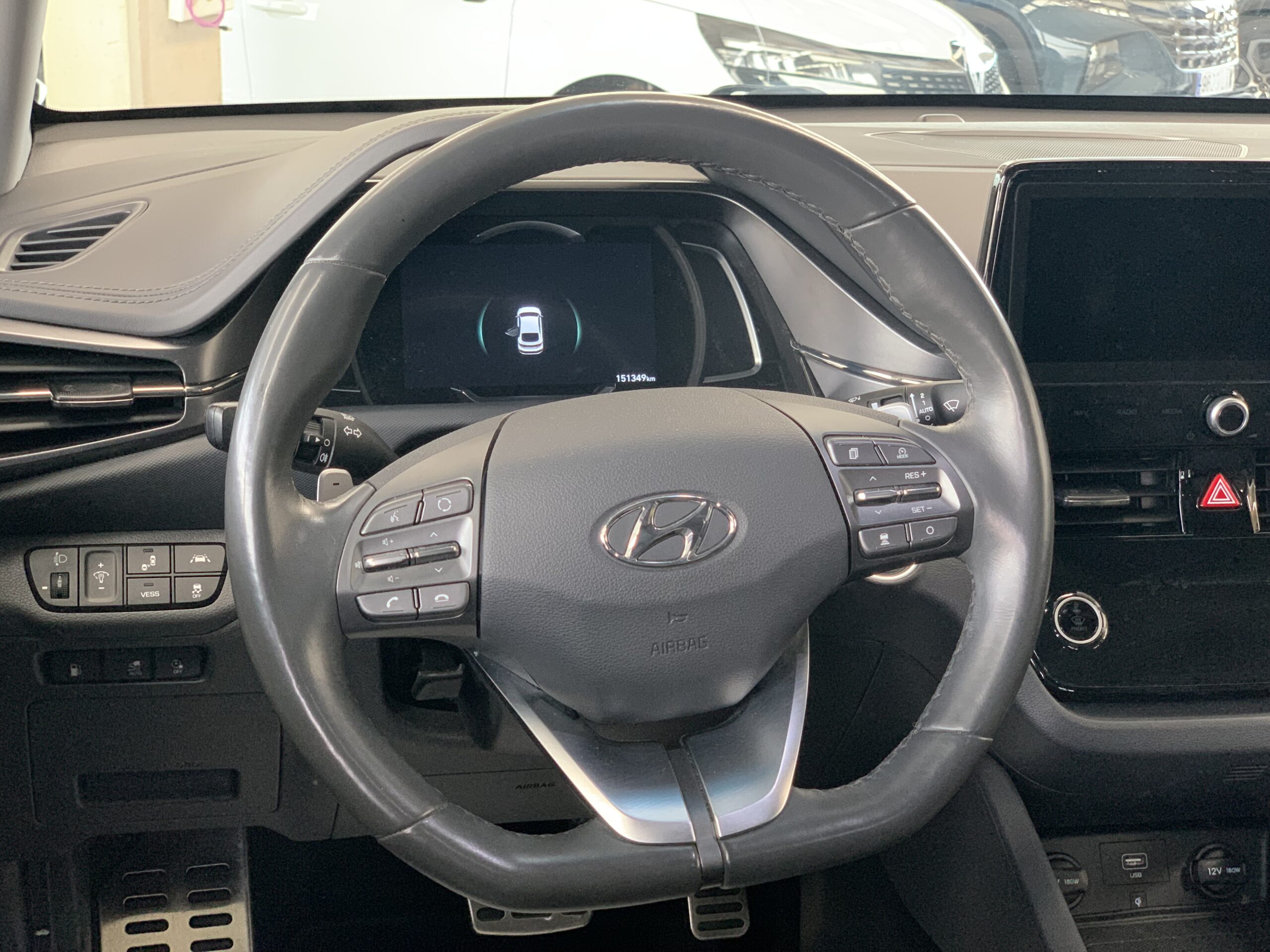 HYUNDAI IONIQ STYLE HIBRIDO ENCHUFABLE 1.6GDI 141CV
