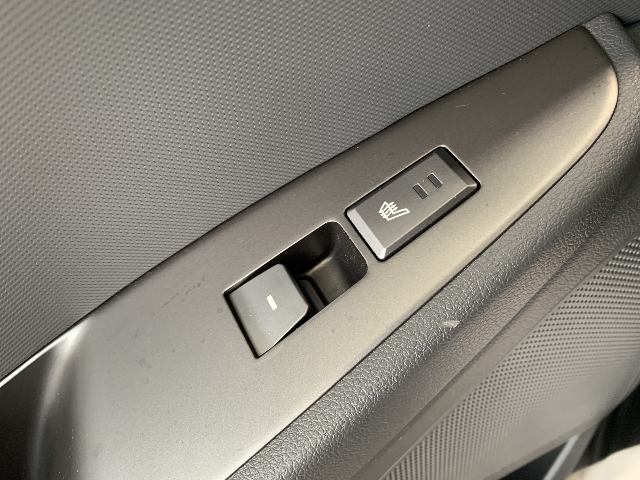 HYUNDAI IONIQ STYLE HIBRIDO ENCHUFABLE 1.6GDI 141CV