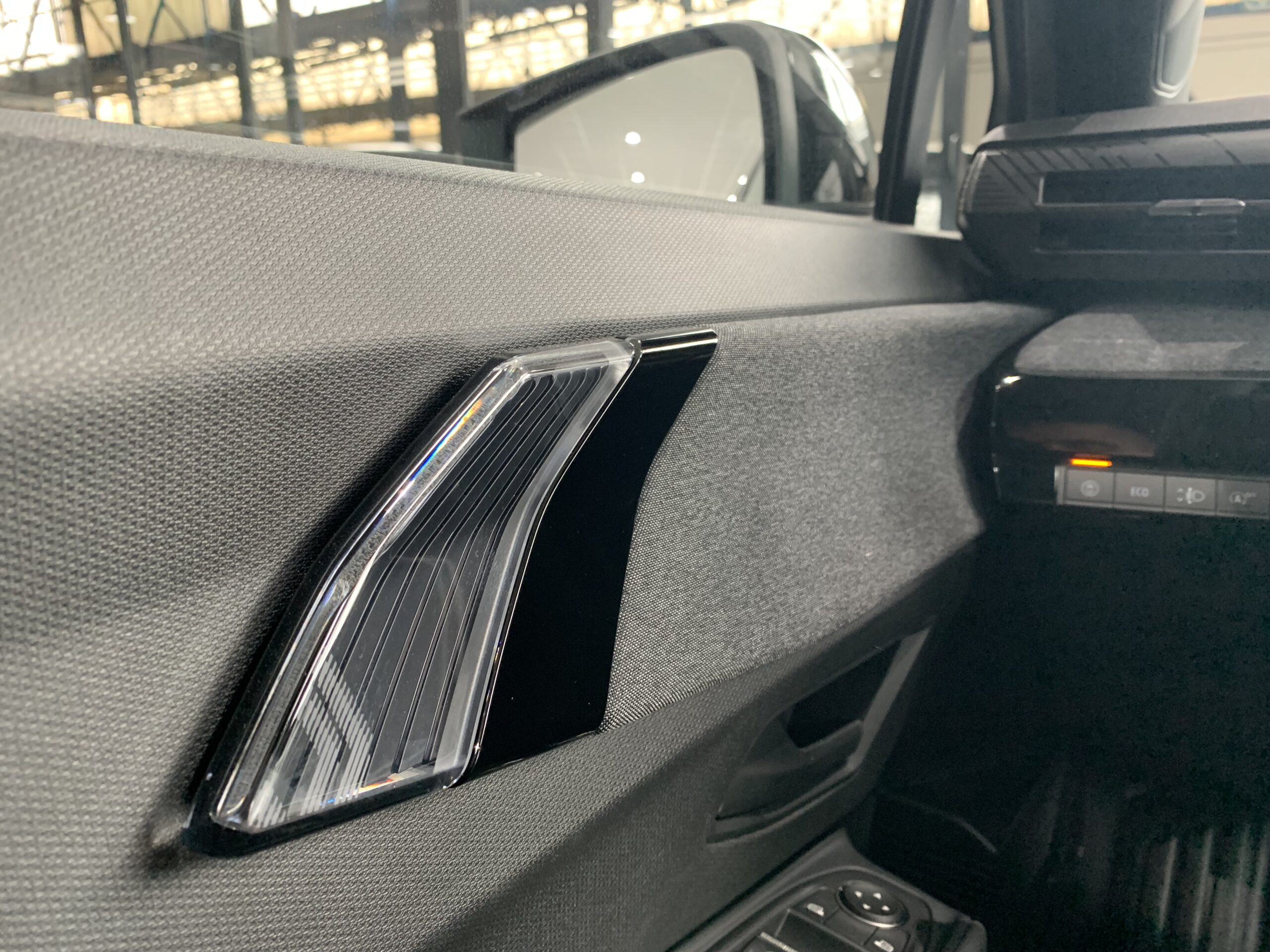 NUEVO CLIO EVOLUTION TCE 115CV + CAMARA TRASERA + LLANTAS 16″ + RUEDA DE REPUESTO