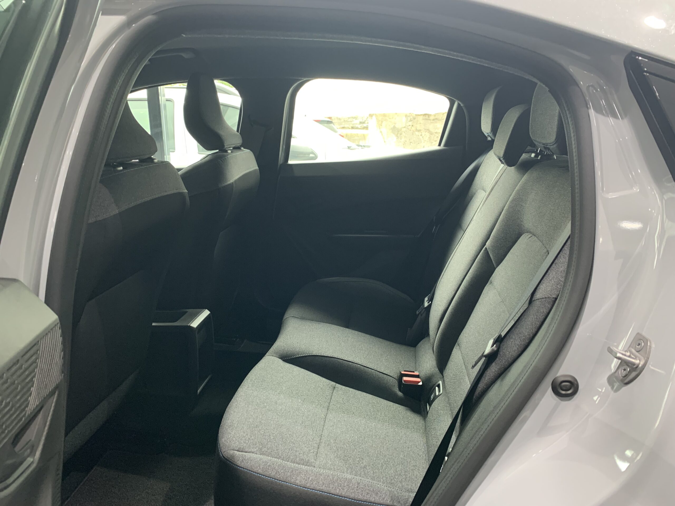 NUEVO CLIO EVOLUTION TCE 115CV + CAMARA TRASERA + LLANTAS 16″ + RUEDA DE REPUESTO