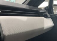 RENAULT CLIO TECHNO TCE 140CV + PACK EASY PARKING + PACK LIGTHING + PACK FULL SCREEN EASY LINK + RUEDA DE REPUESTO + CARGADOR DE INDUCCION