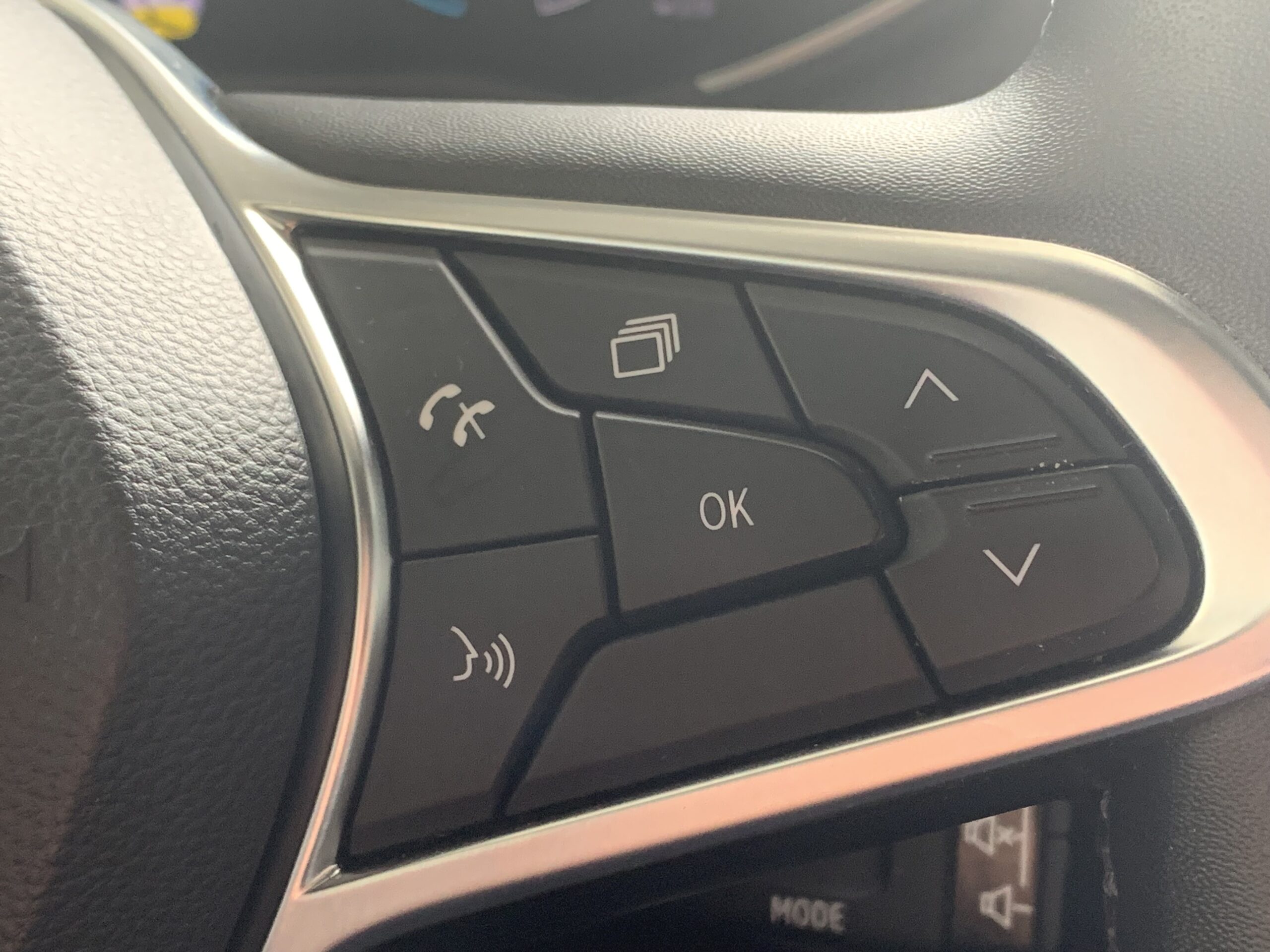 RENAULT ZOE ZEN 135CV 50KWH 100% ELECTRICO + CARGA RAPIDA + SALUD BATERIA: 94,5%