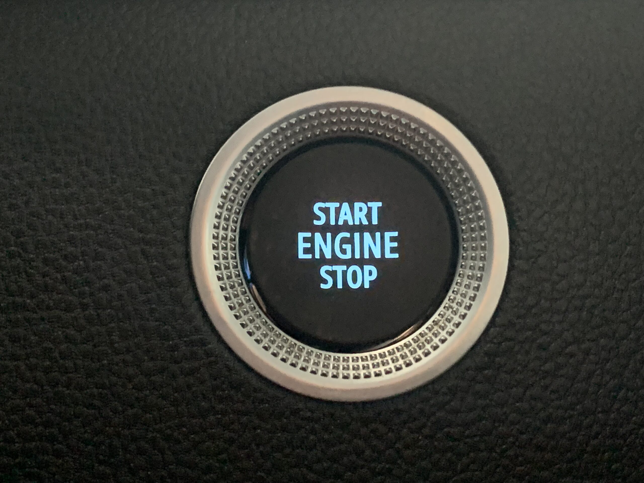 RENAULT ZOE ZEN 135CV 50KWH 100% ELECTRICO + CARGA RAPIDA + SALUD BATERIA: 94,5%
