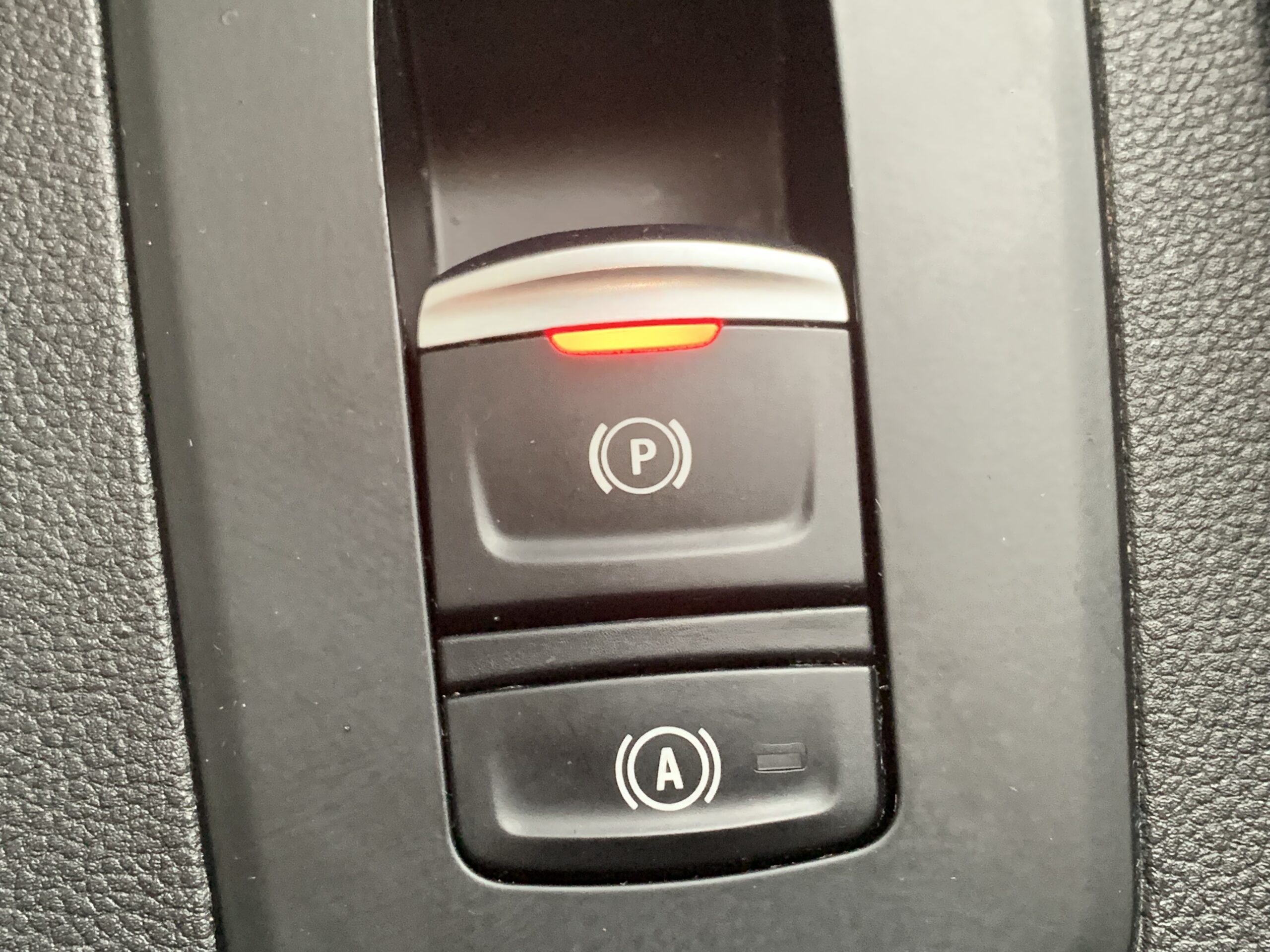 RENAULT ZOE ZEN 135CV 50KWH 100% ELECTRICO + CARGA RAPIDA + SALUD BATERIA: 94,5%