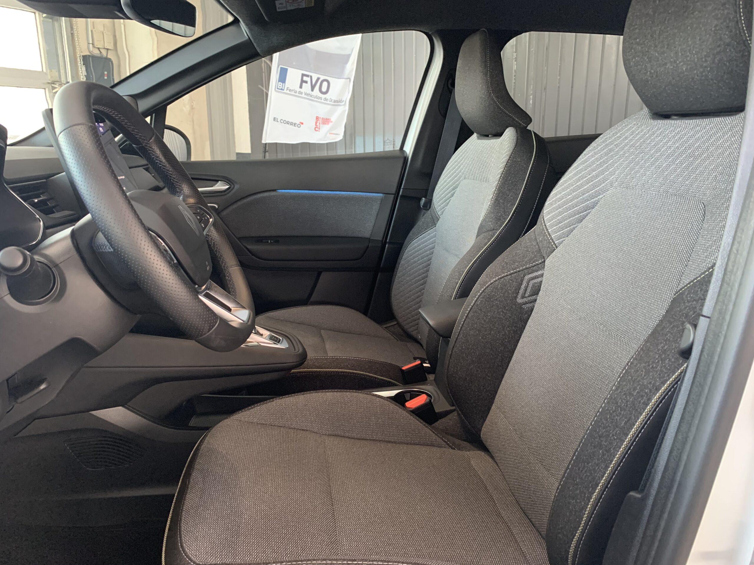 RENAULT SYMBIOZ TECHNO FULL HYBRID 145CV + PACK SAFETY & DRIVING