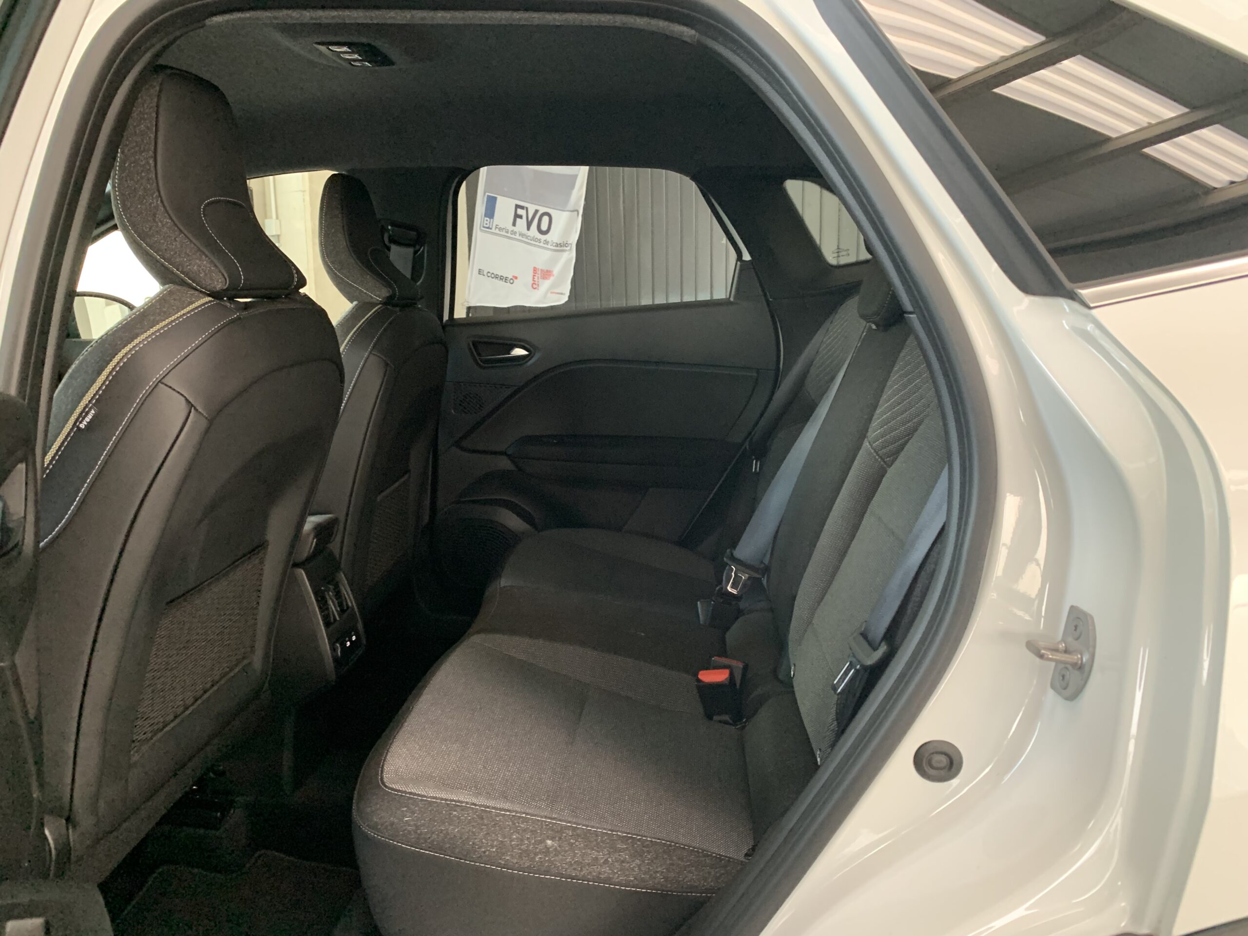 RENAULT SYMBIOZ TECHNO FULL HYBRID 145CV + PACK SAFETY & DRIVING