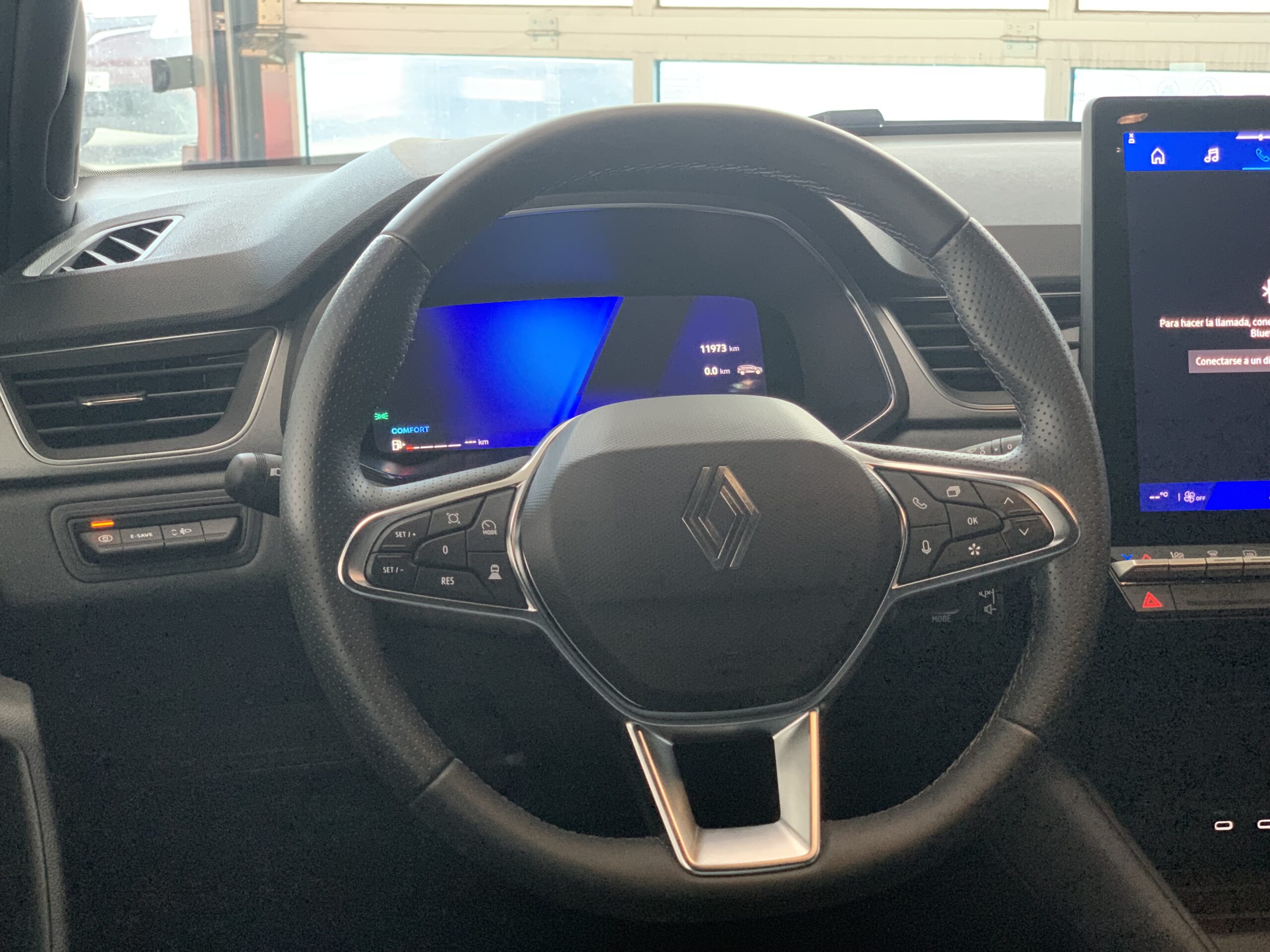 RENAULT SYMBIOZ TECHNO FULL HYBRID 145CV + PACK SAFETY & DRIVING