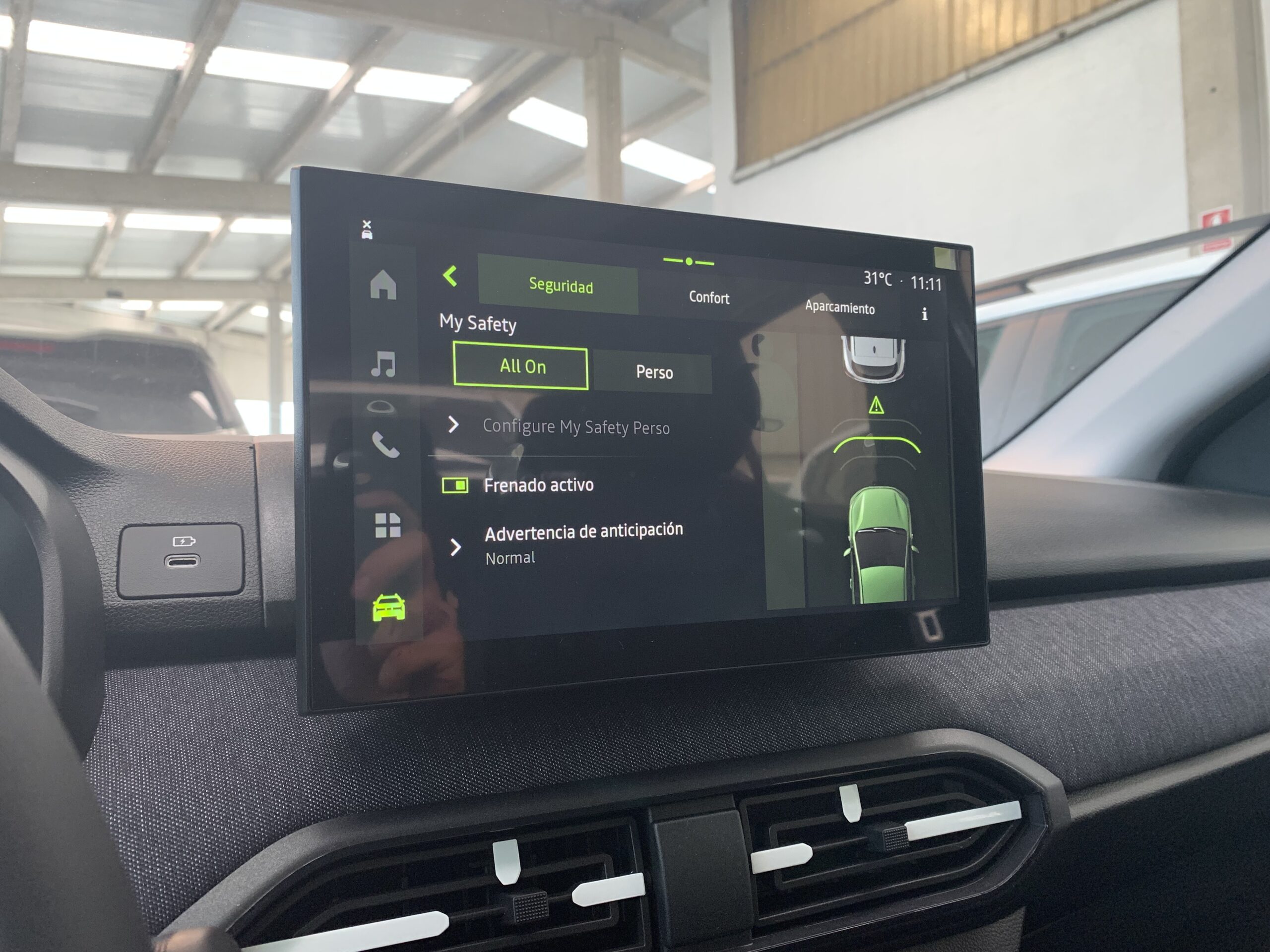 DACIA SANDERO EXPRESSION ECO-G 120CV + CAMARA DE VISION TRASERA