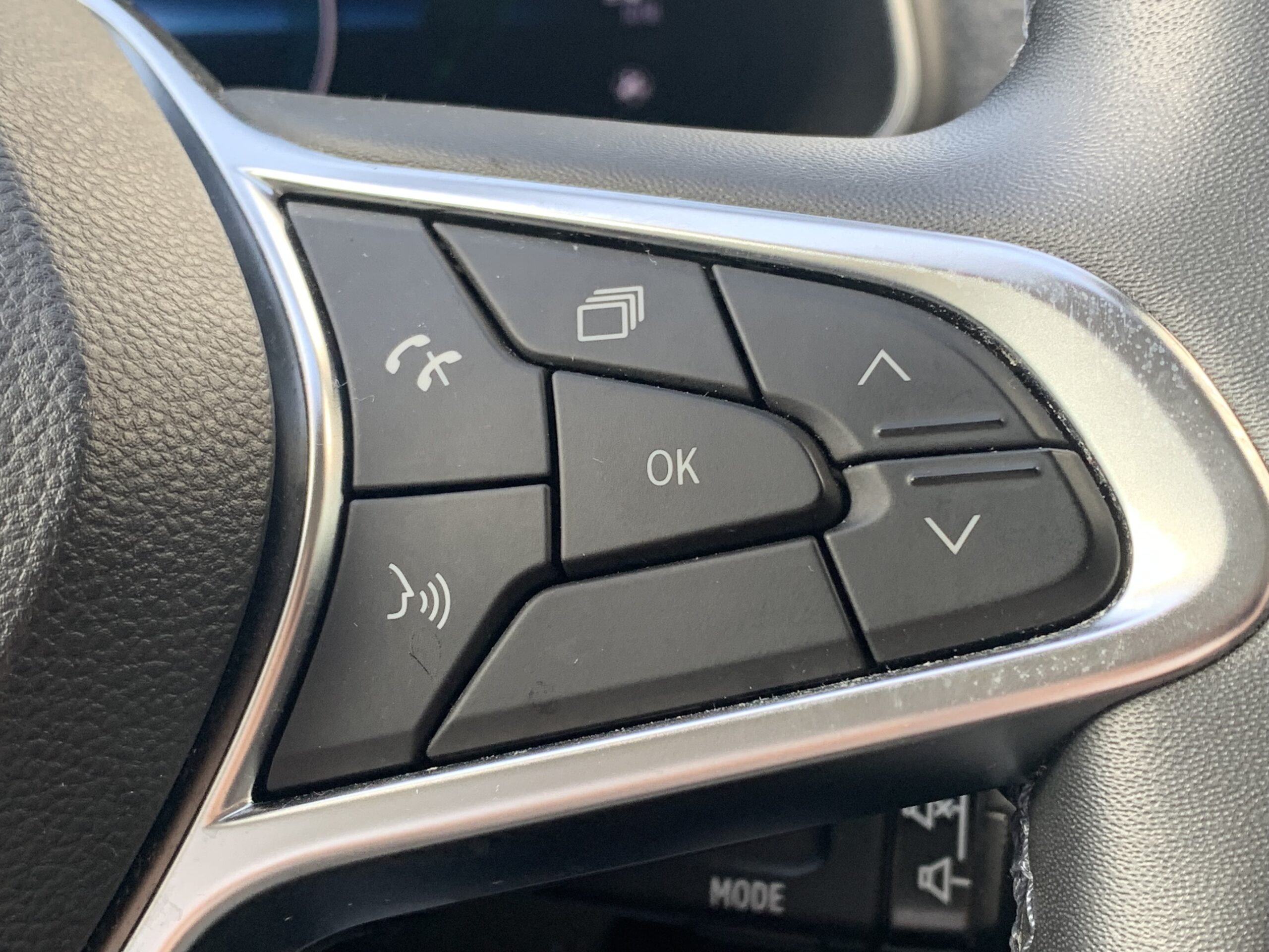 RENAULT ZOE ZEN 50KWH R135 + CARGA RAPIDA