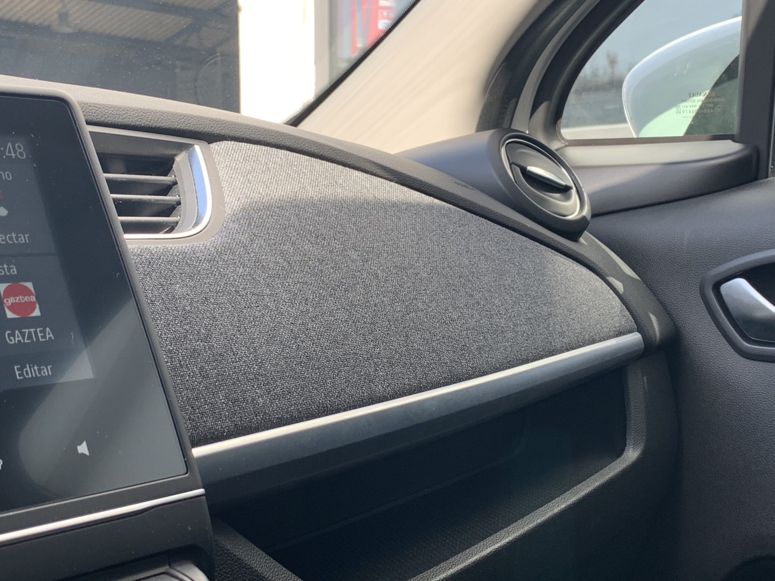 RENAULT ZOE ZEN 50KWH R135 + CARGA RAPIDA