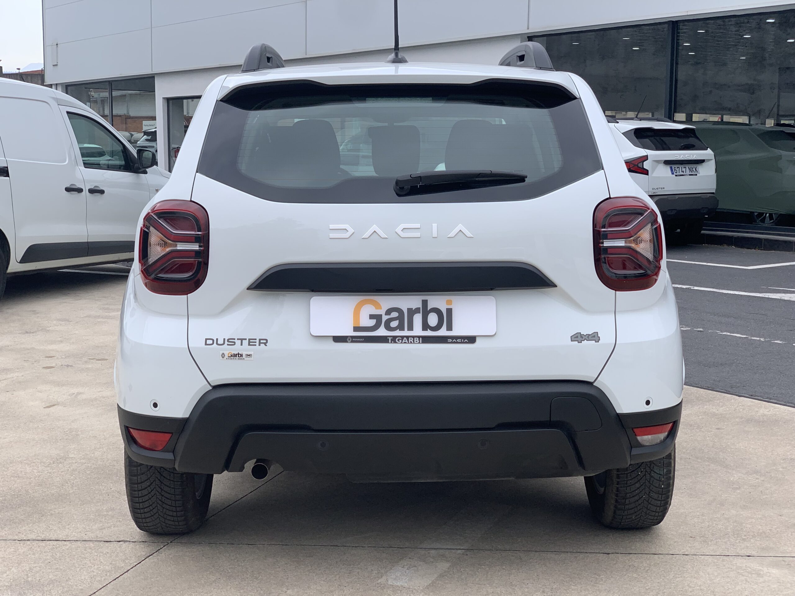 DACIA DUSTER EXPRESSION BLUE DCI 115CV 4X4 + RUEDA DE REPUESTO