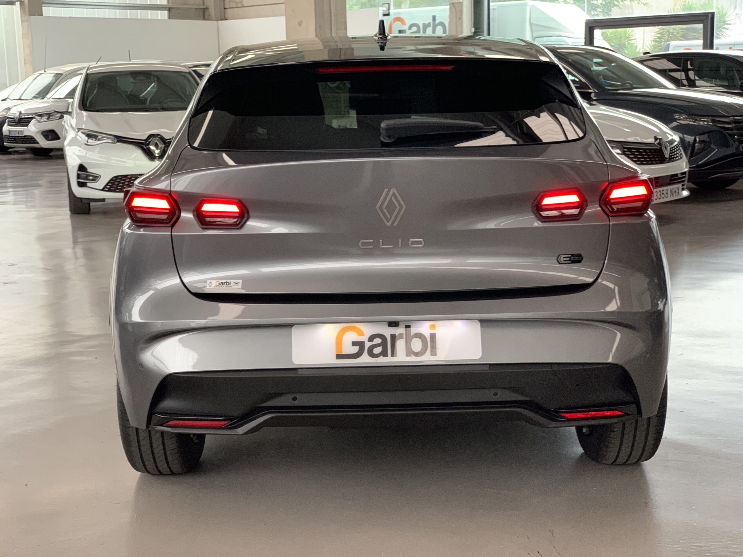 RENAULT CLIO TECHNO E-TECH FULL HYBRID 160CV