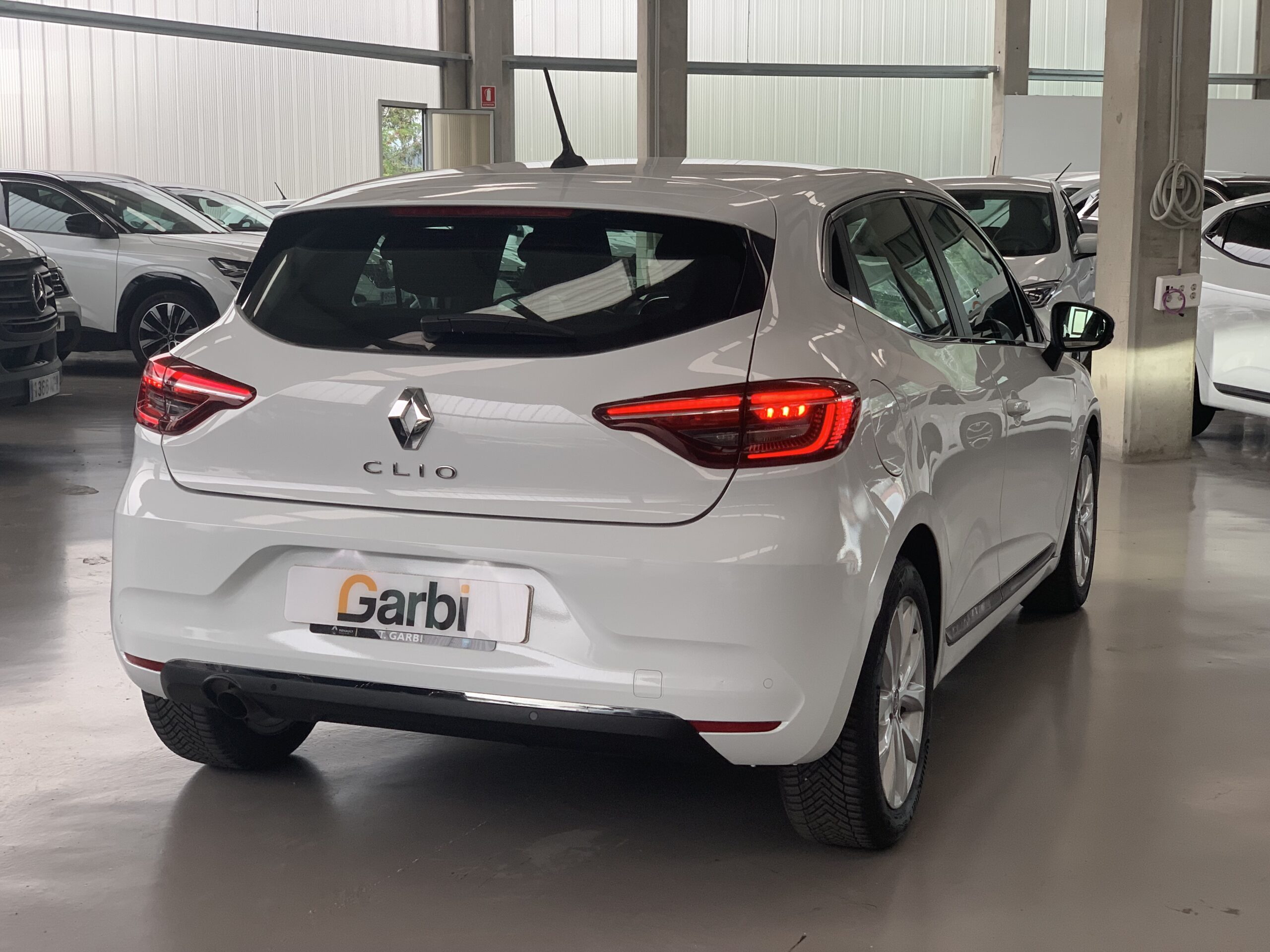 RENAULT CLIO ZEN ECO-G (GLP) 100CV + PACK NAVEGACION