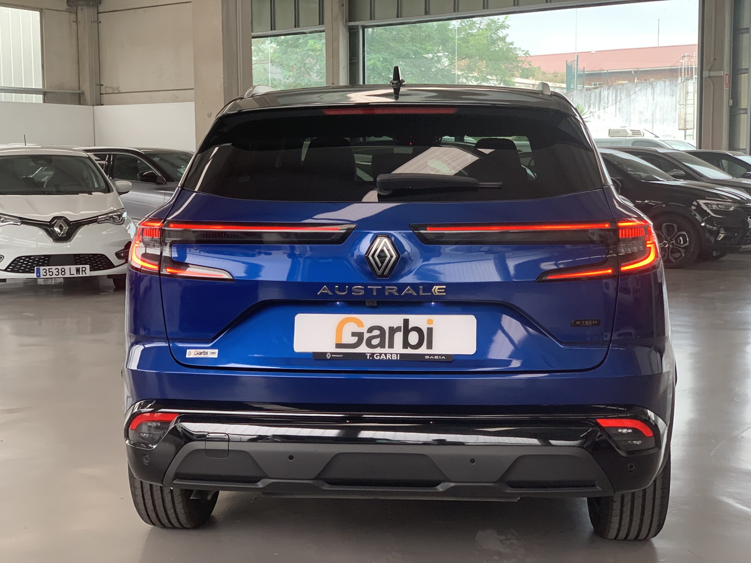 RENAULT AUSTRAL TECHNO E-TECH FULL HYBRID 200CV