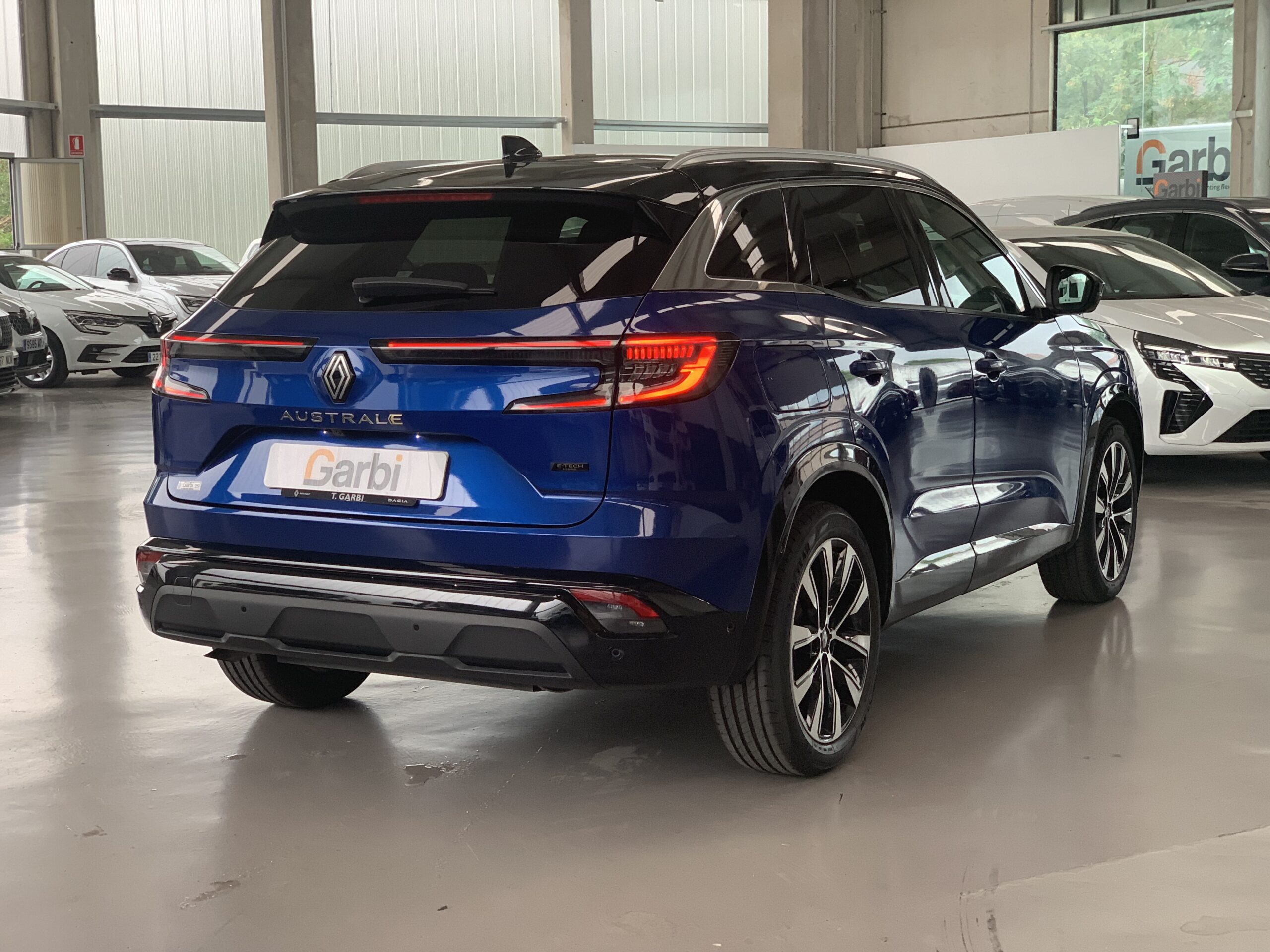 RENAULT AUSTRAL TECHNO E-TECH FULL HYBRID 200CV