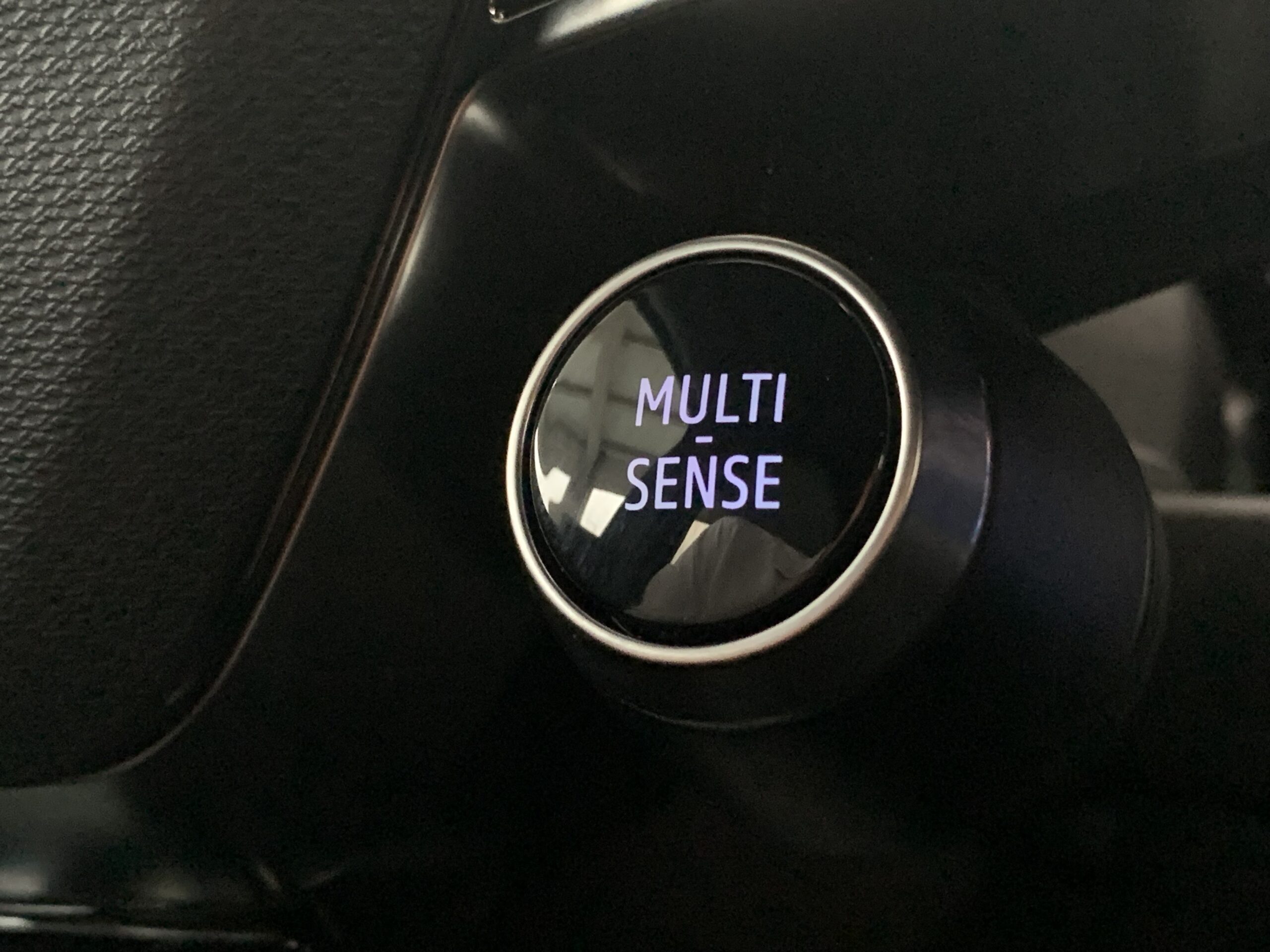 RENAULT AUSTRAL TECHNO E-TECH FULL HYBRID 200CV