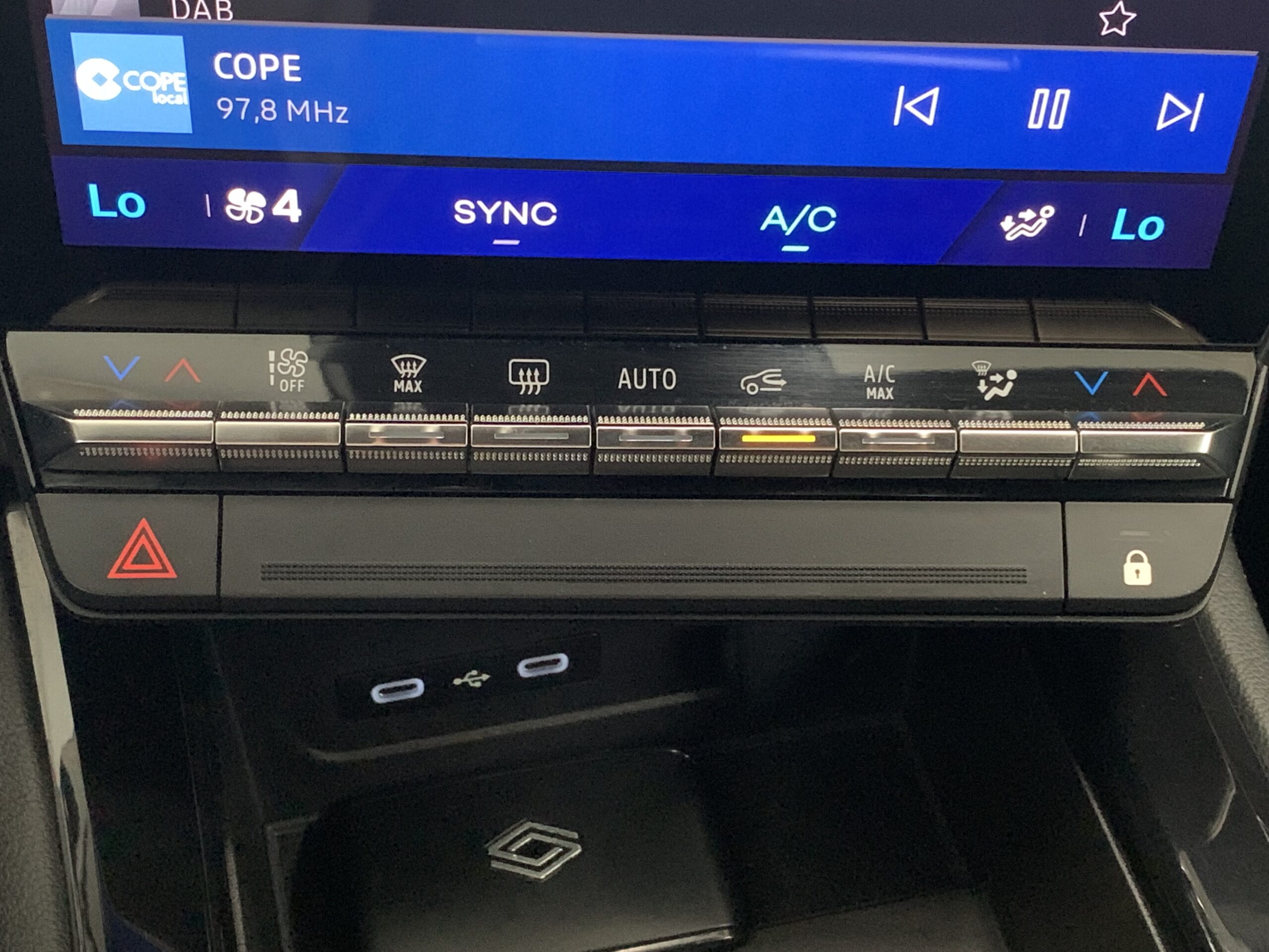 RENAULT AUSTRAL TECHNO E-TECH FULL HYBRID 200CV
