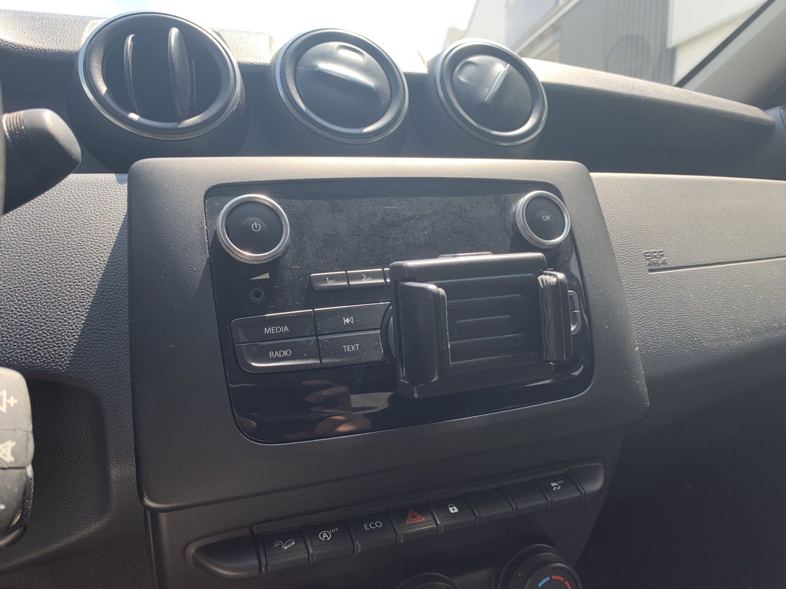 DACIA DUSTER ESSENTIAL BLUE DCI 115CV 4X4 + RUEDA DE REPUESTO + CLIMATIZACION MANUAL