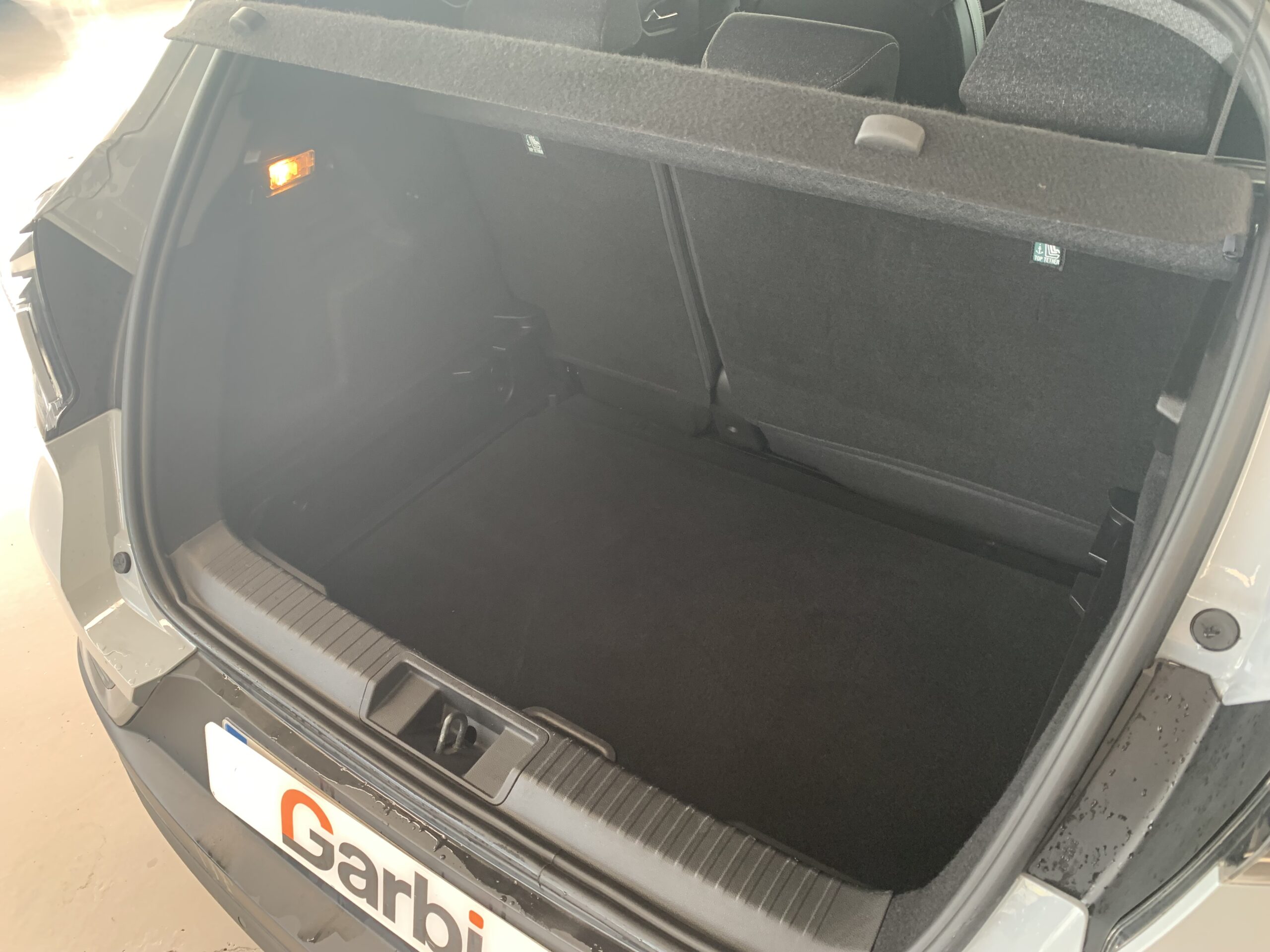 RENAULT CAPTUR TECHNO ECO-G (GLP) 100CV + PACK NAVIGATION & HARMAN KARDON