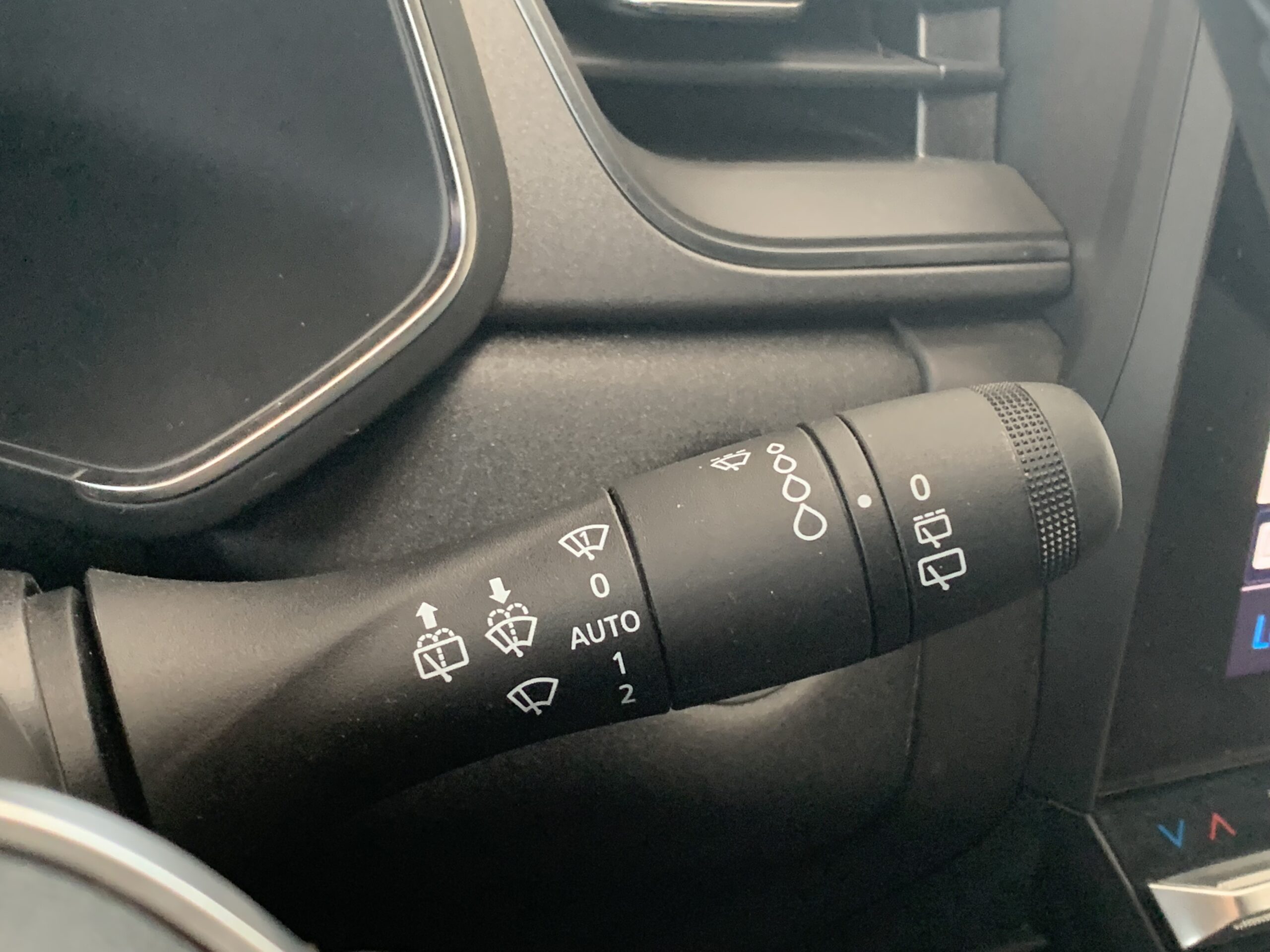 RENAULT CAPTUR TECHNO ECO-G (GLP) 100CV + PACK NAVIGATION & HARMAN KARDON