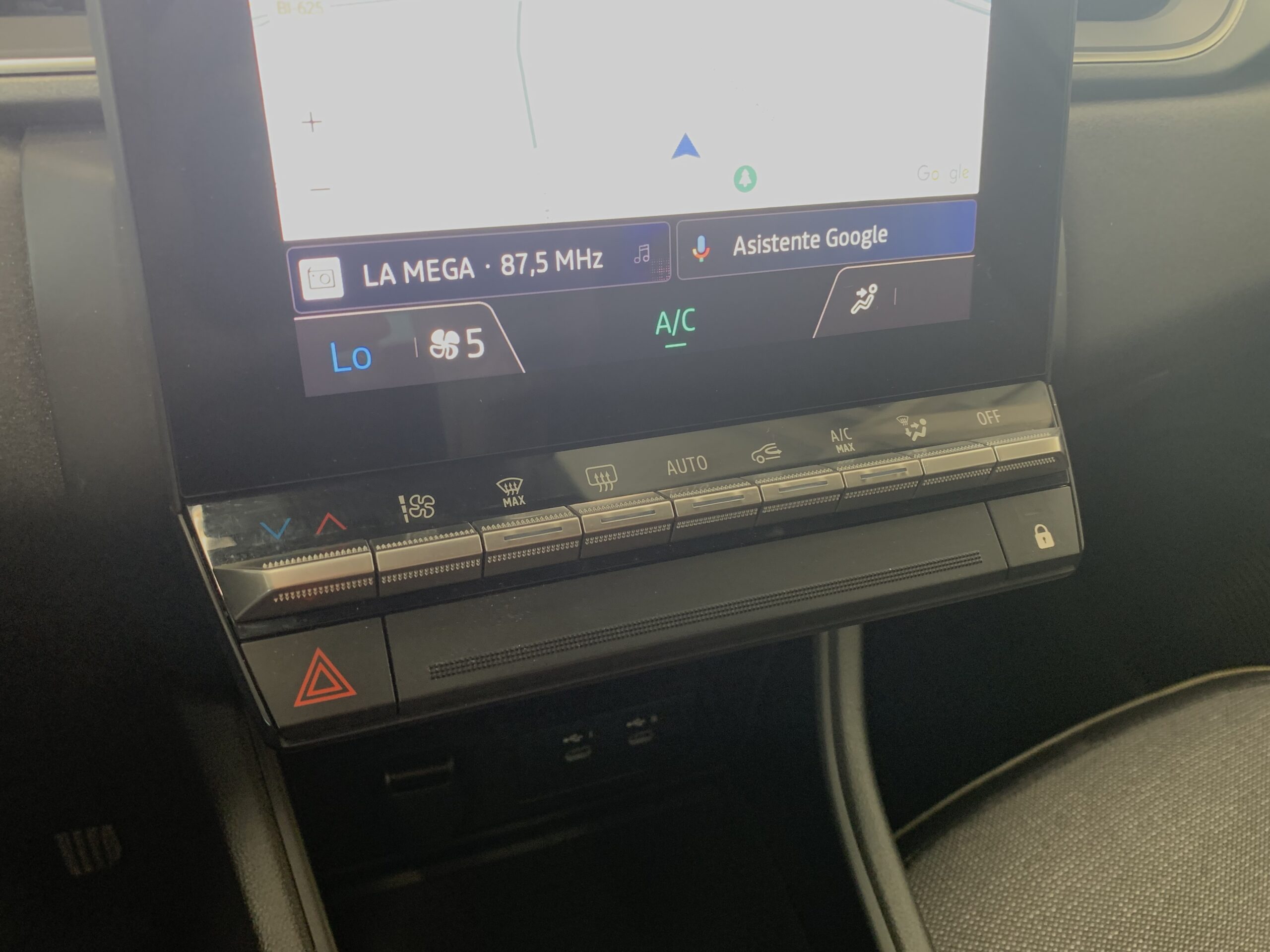 RENAULT CAPTUR TECHNO ECO-G (GLP) 100CV + PACK NAVIGATION & HARMAN KARDON
