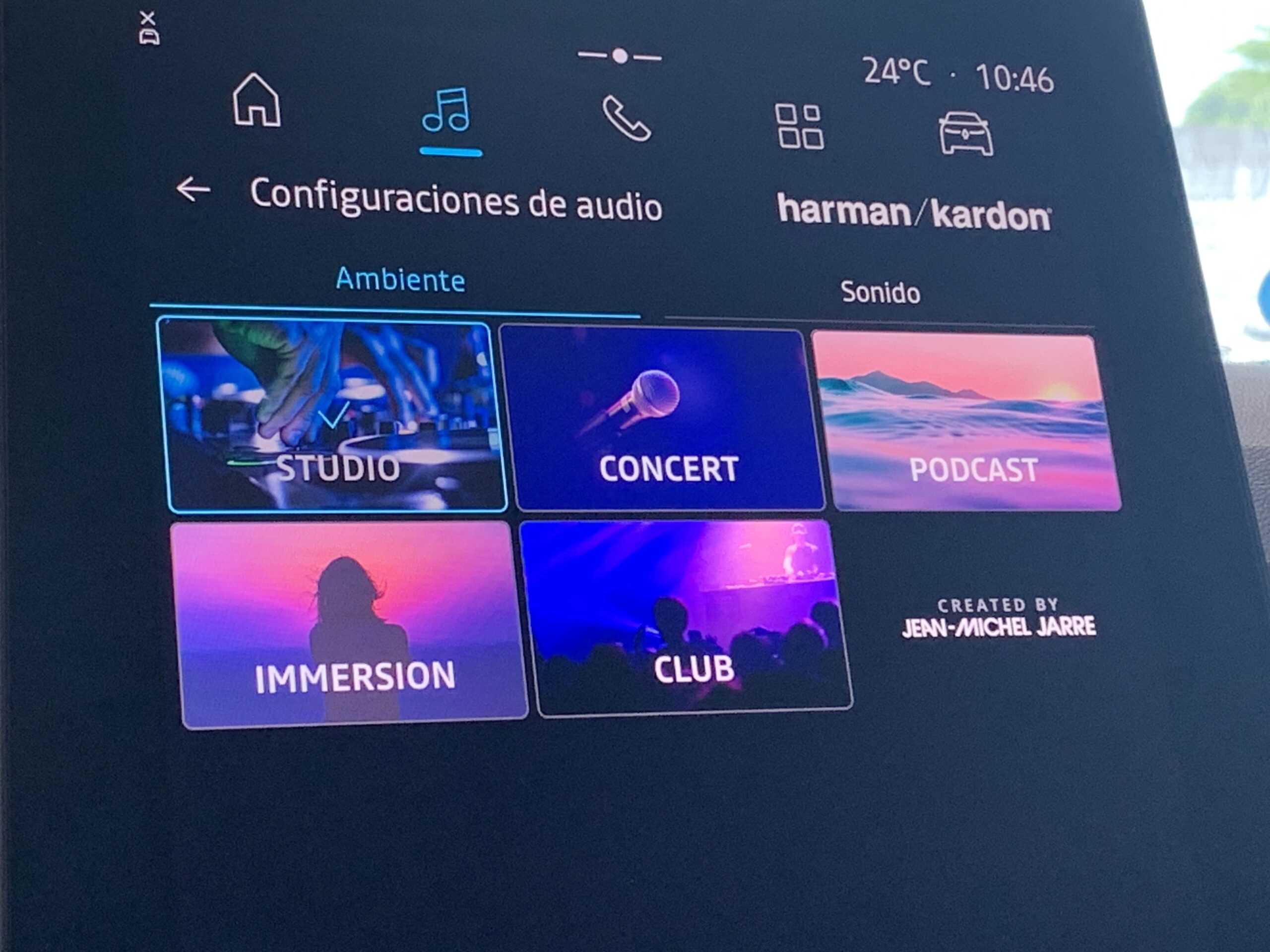 RENAULT CAPTUR TECHNO ECO-G (GLP) 100CV + PACK NAVIGATION & HARMAN KARDON